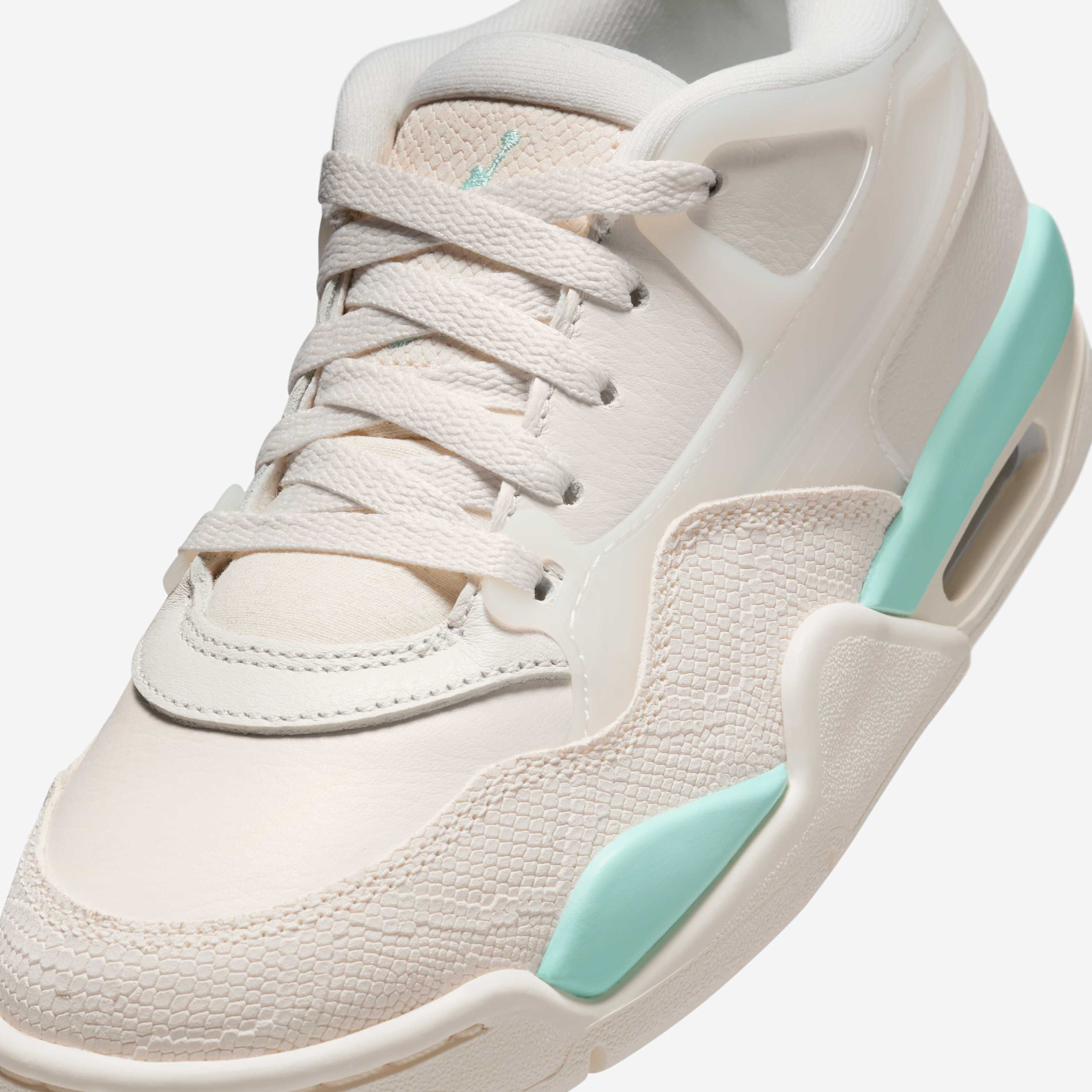 Air Jordan 4 RM SE image number 6