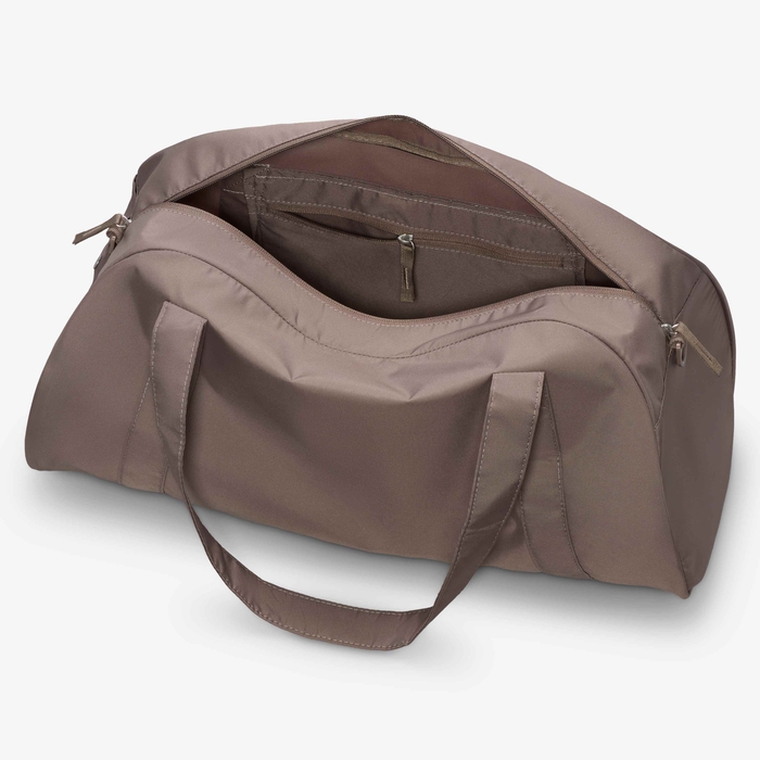 Nike Gym Club image number 4 Nike Gym Club image number 4