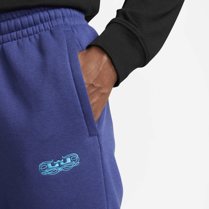 LeBron image number 2 LeBron image number 2