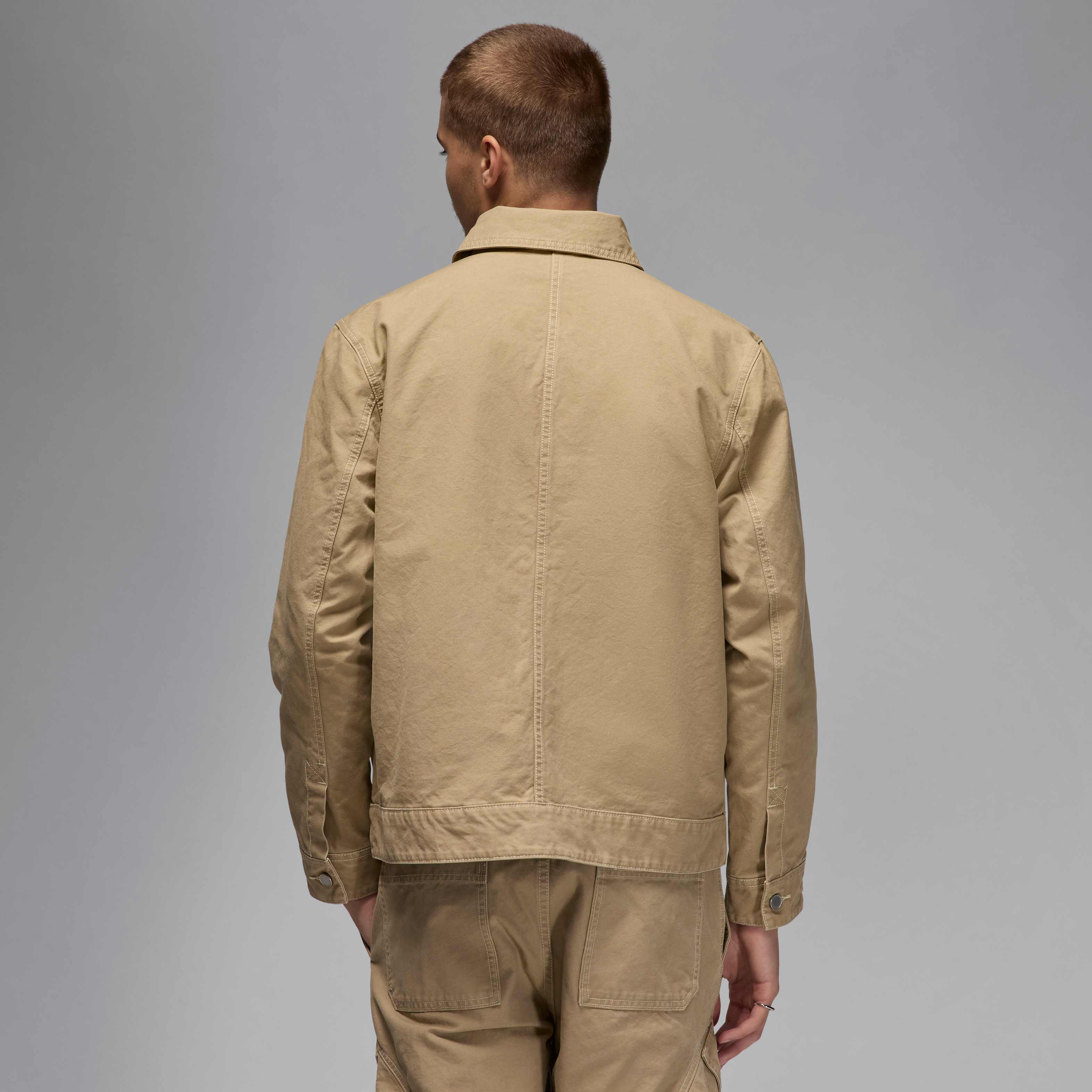 Jordan Essentials Chicago image number 1