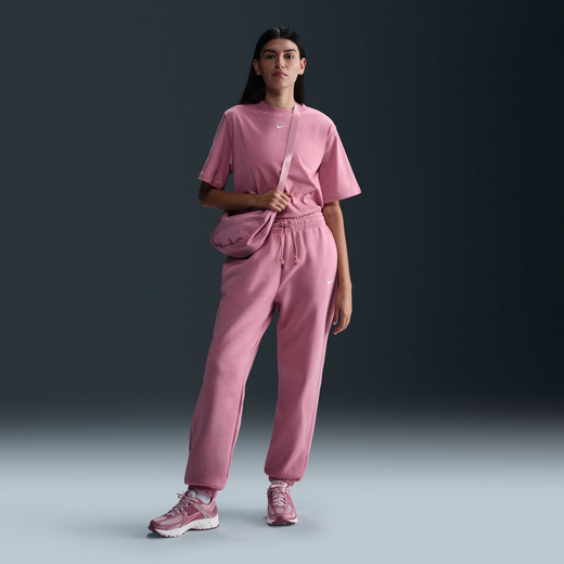 ستايلات ريترو للجري-نايكي, نايكي سبورتسوير فينيكس فليس, بنطال البدلة الرياضية واسع بخصر مرتفع للنساء