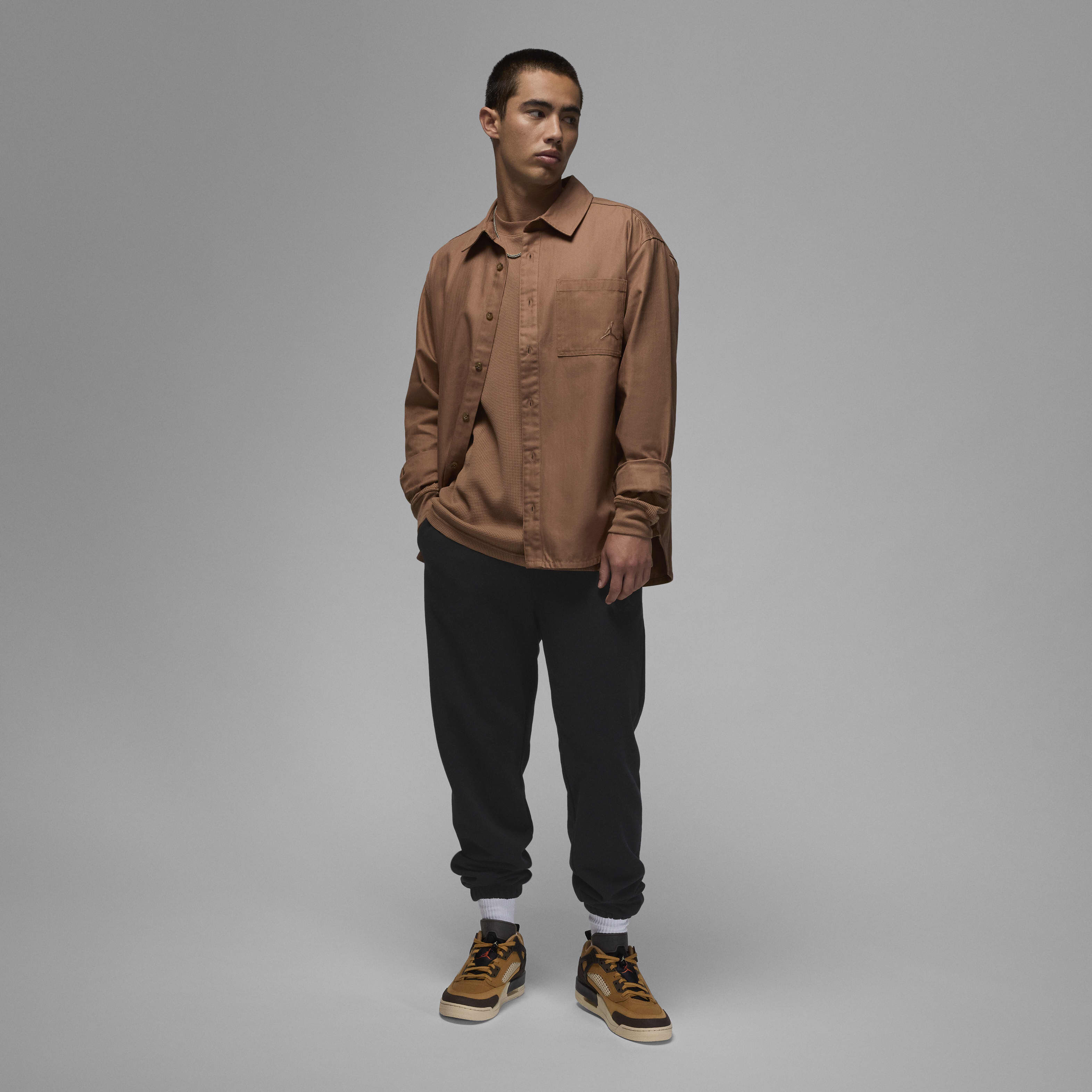 Jordan Essentials image number 4