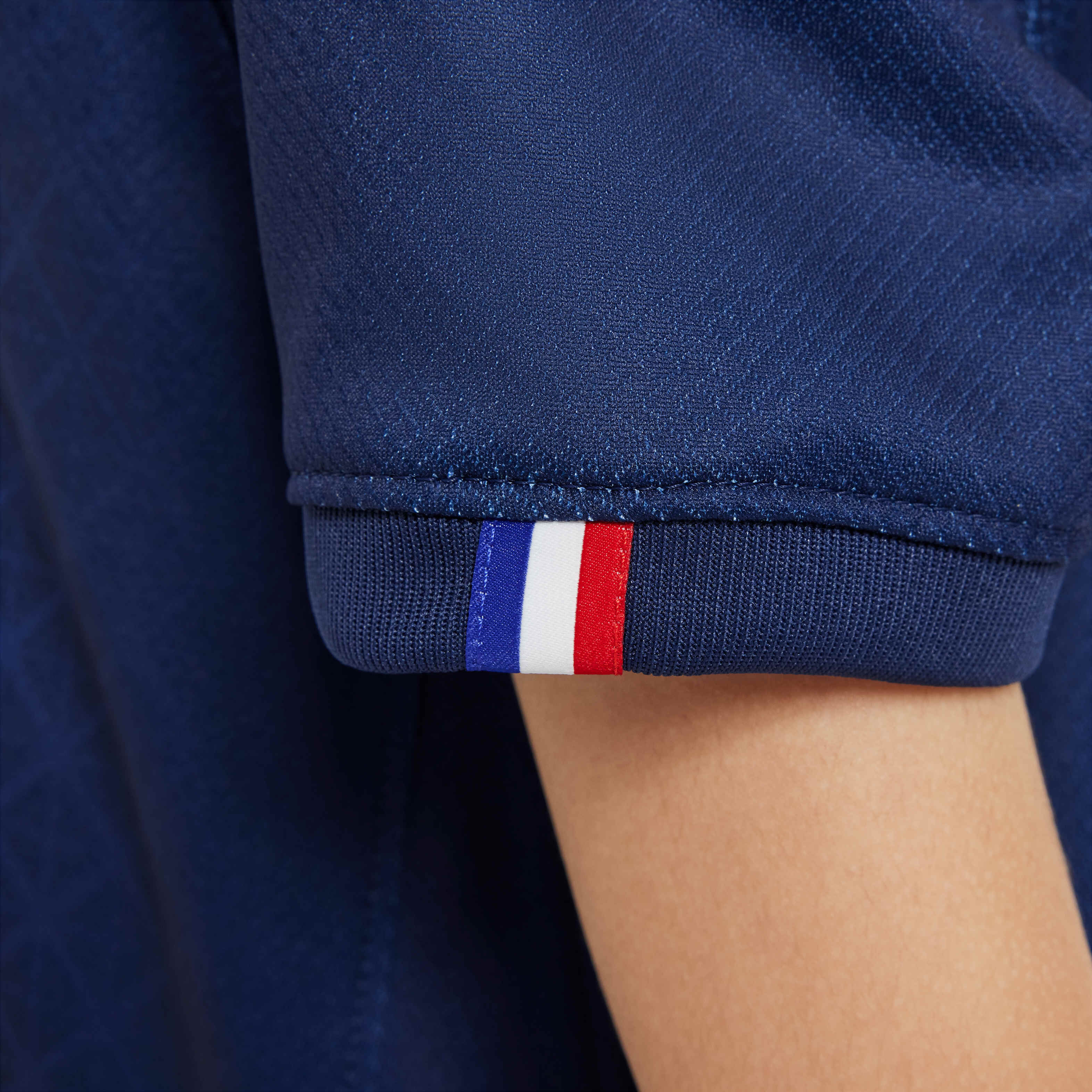 Paris Saint-Germain 2025/26 Stadium Home image number 7