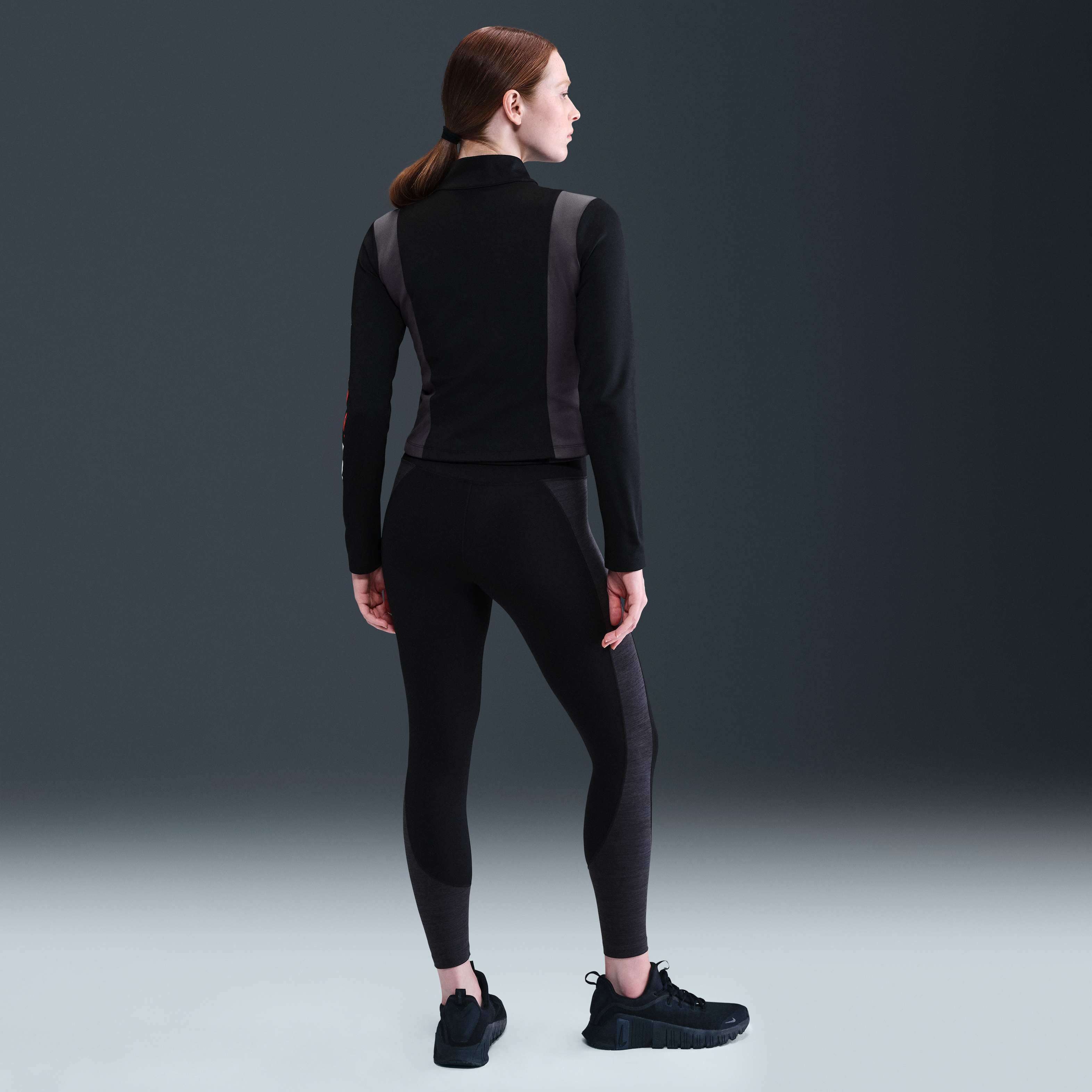 Nike One image number 4