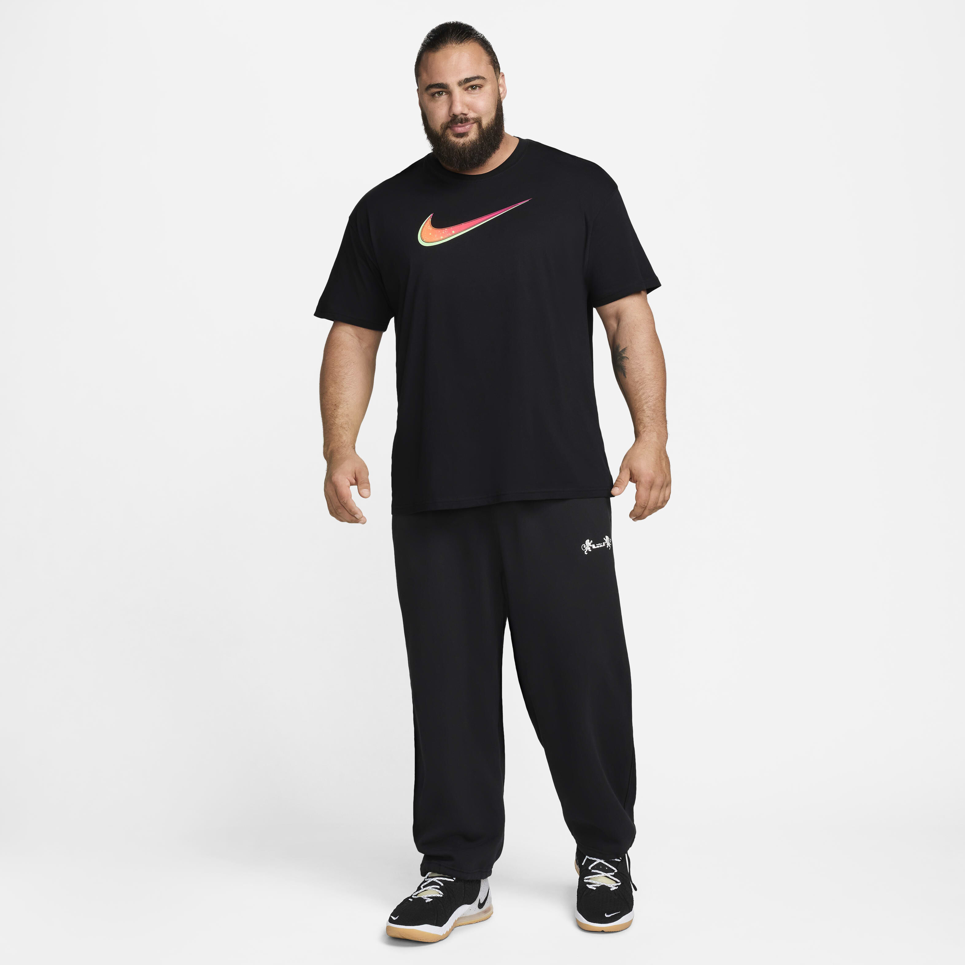 LeBron image number 8