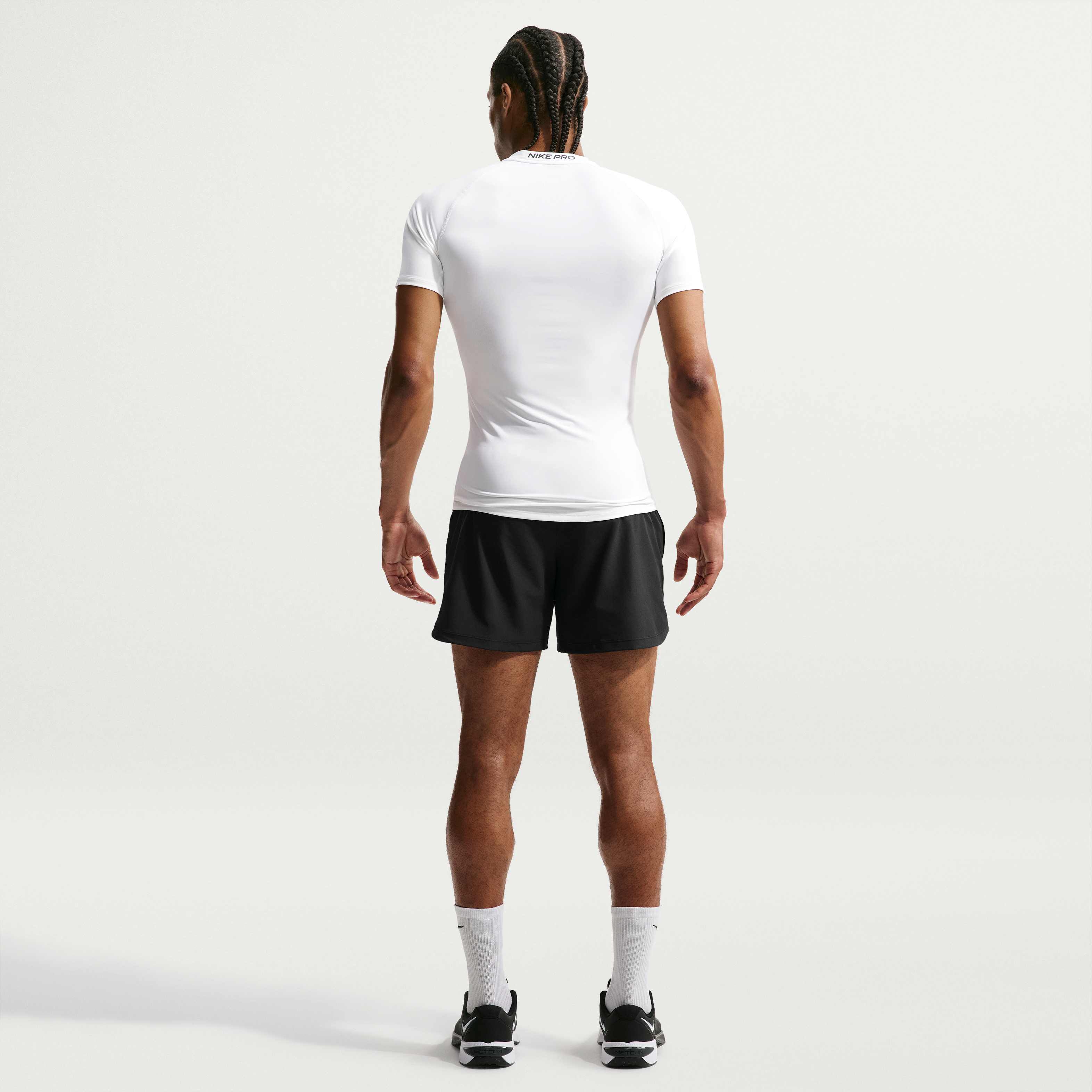 Nike Pro Training image number 4