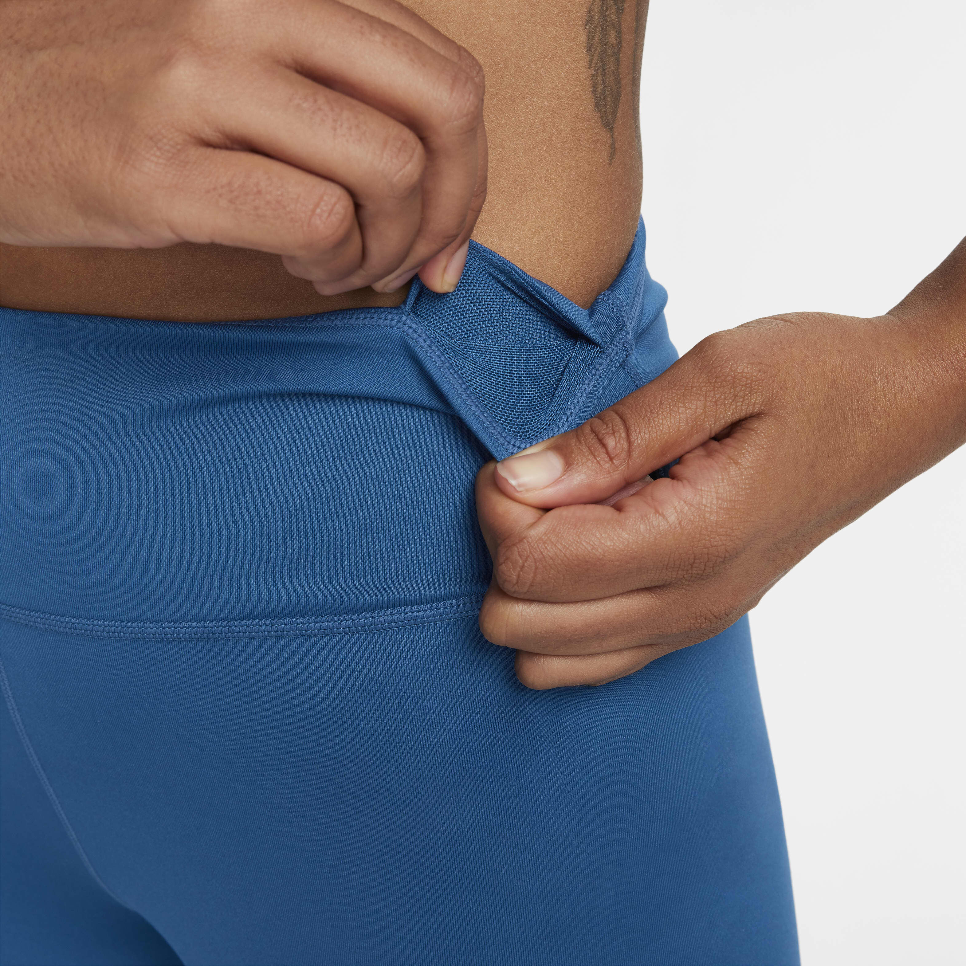 Nike One image number 2