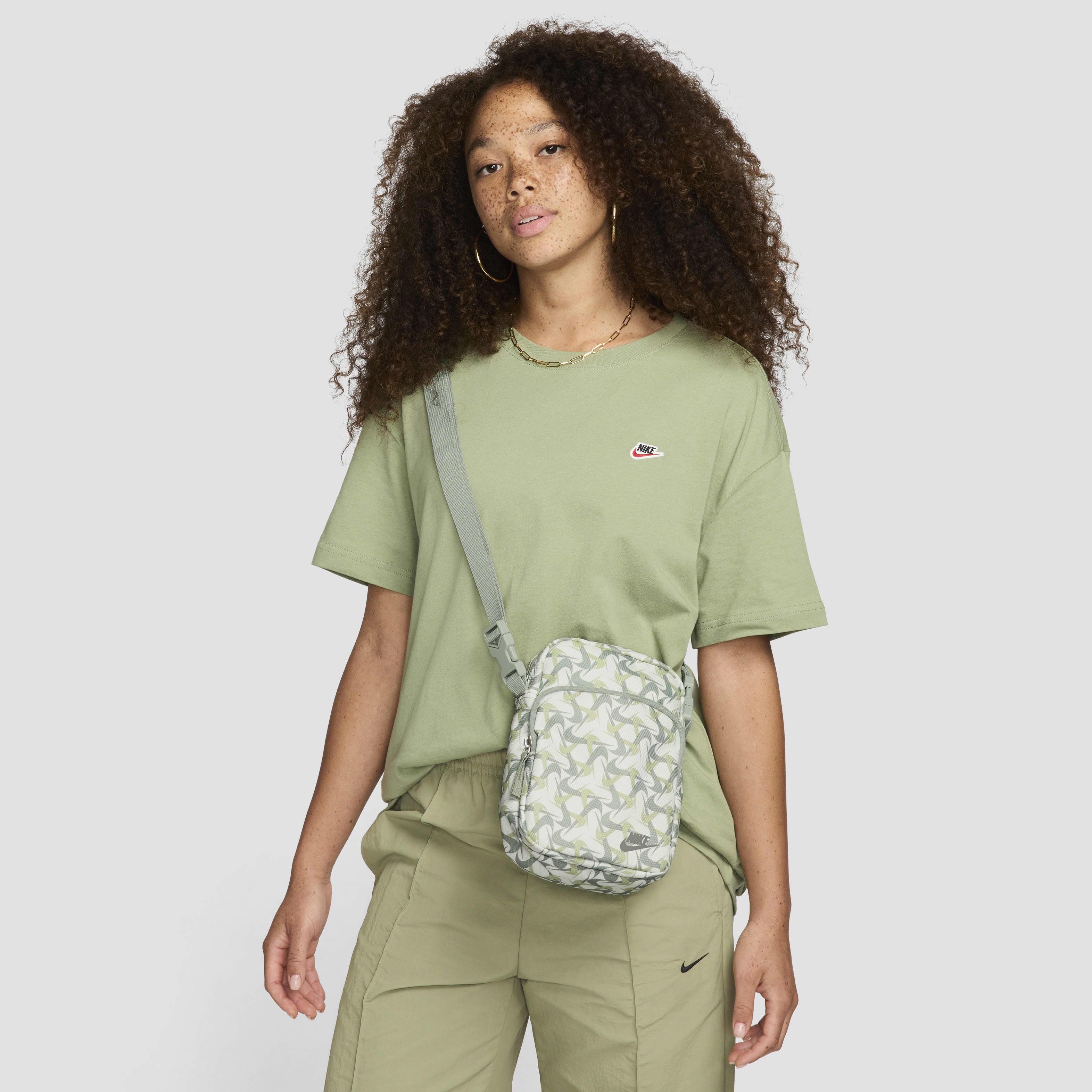 Buy Nike Heritage Cross Body Bag 4L Nike Kuwait Official