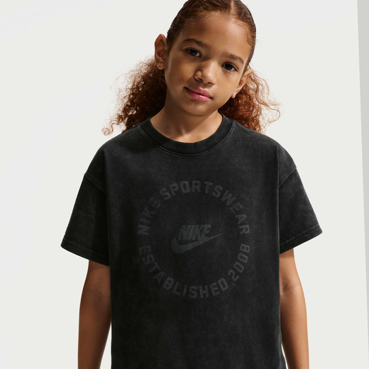 Ramadan Collection-Nike, Nike Sportswear, Older Kids' T-Shirt