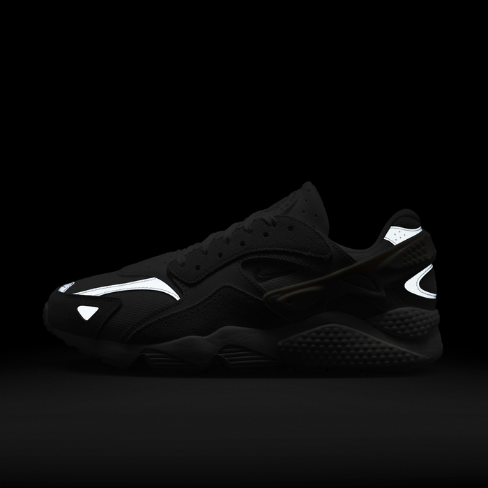 Nike Air Huarache Runner image number 11 Nike Air Huarache Runner image number 11