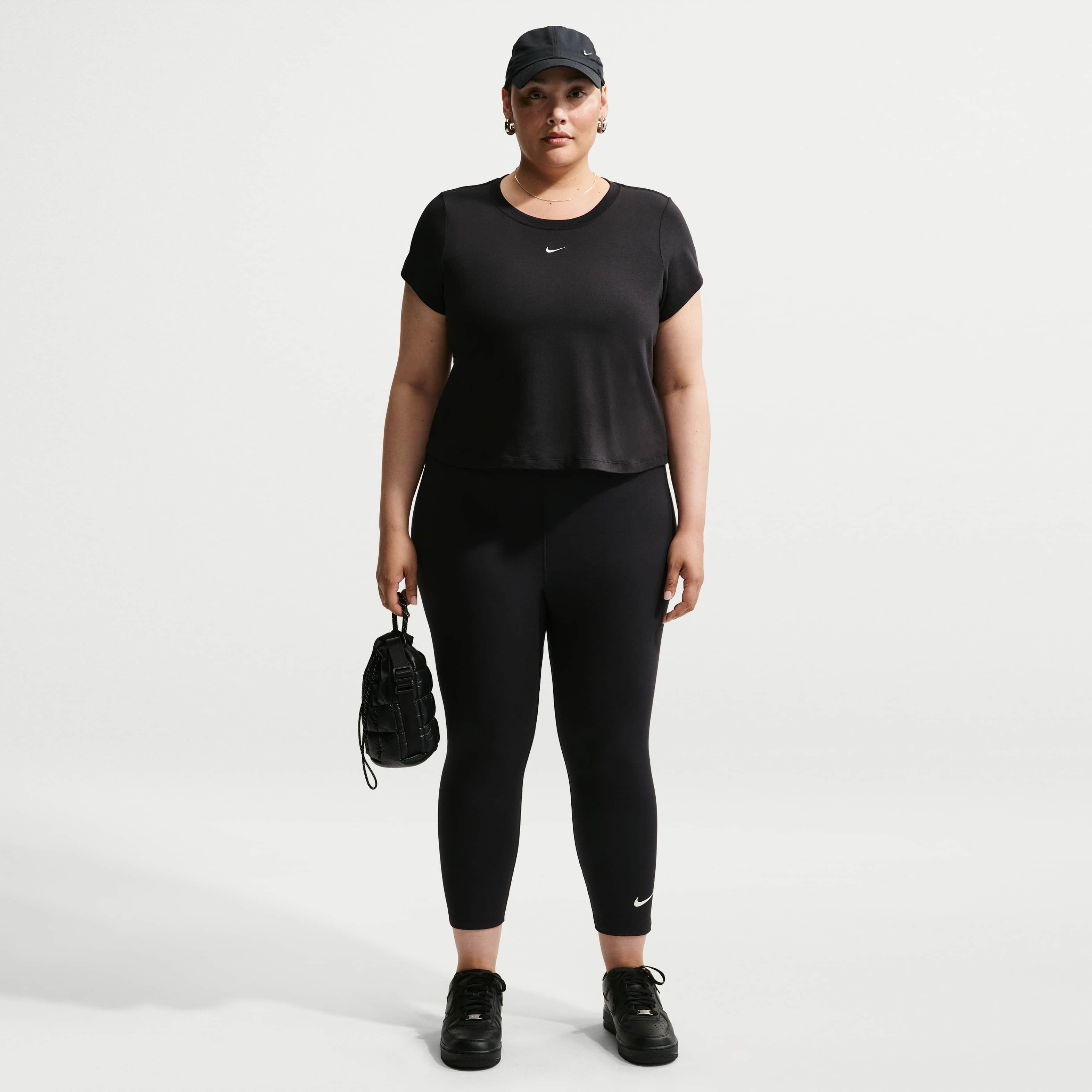 Nike Sportswear Classic image number 0