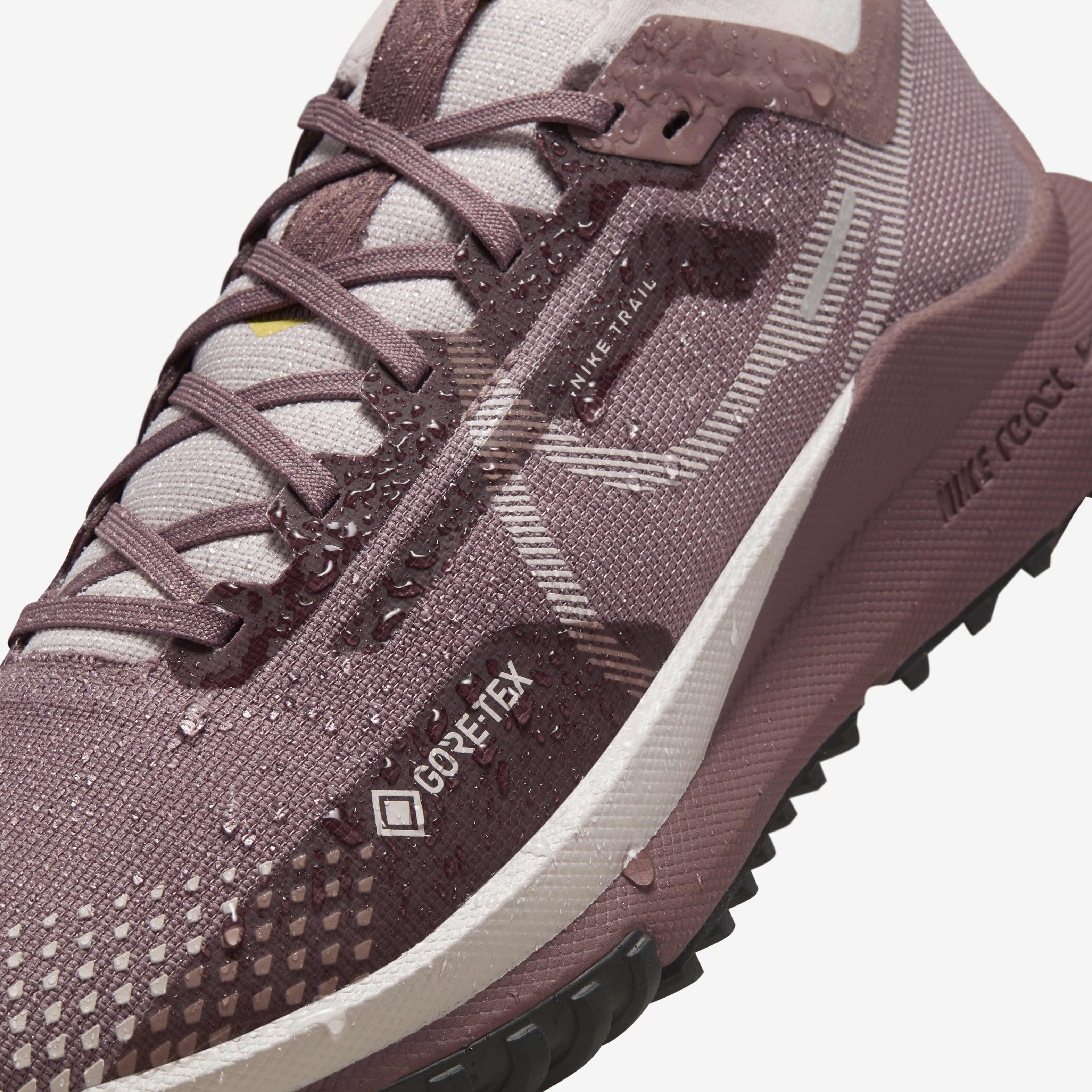 Buy Nike Pegasus Trail 4 GORE TEX Women s Waterproof Trail Running Shoes Nike Kuwait Official