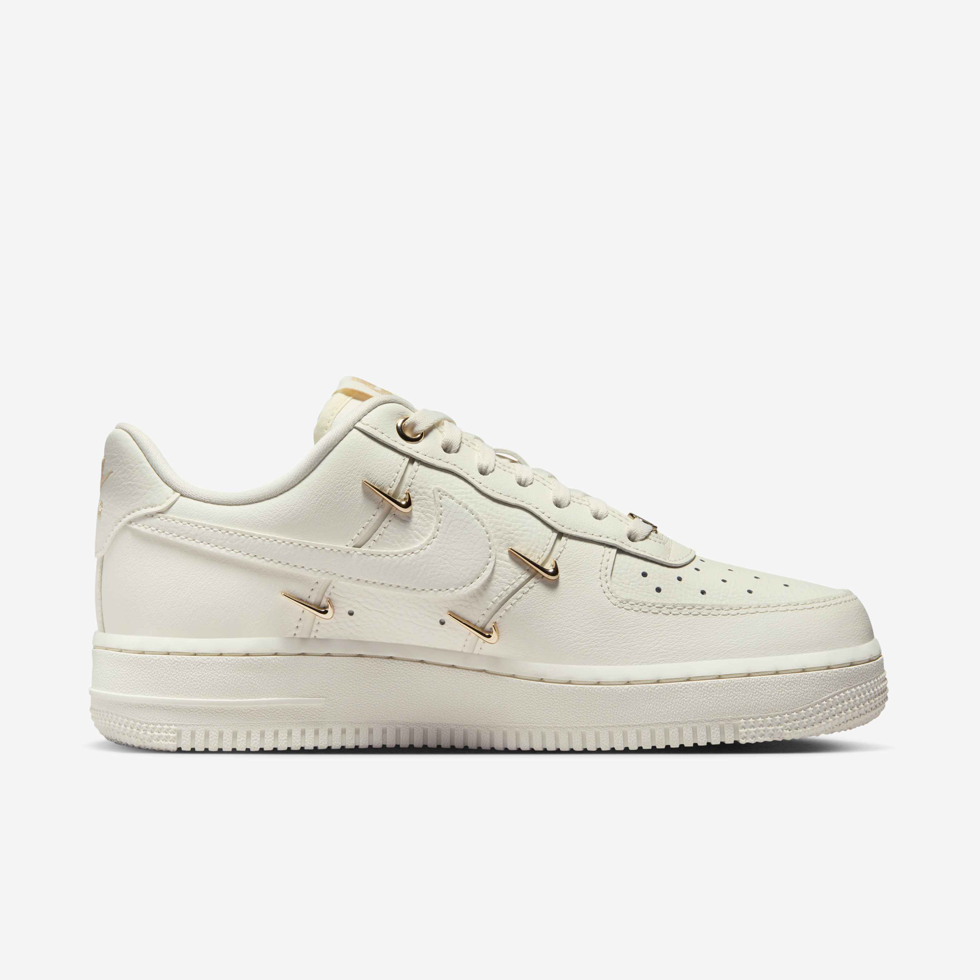 Nike Air Force 1 '07 LX image number 2