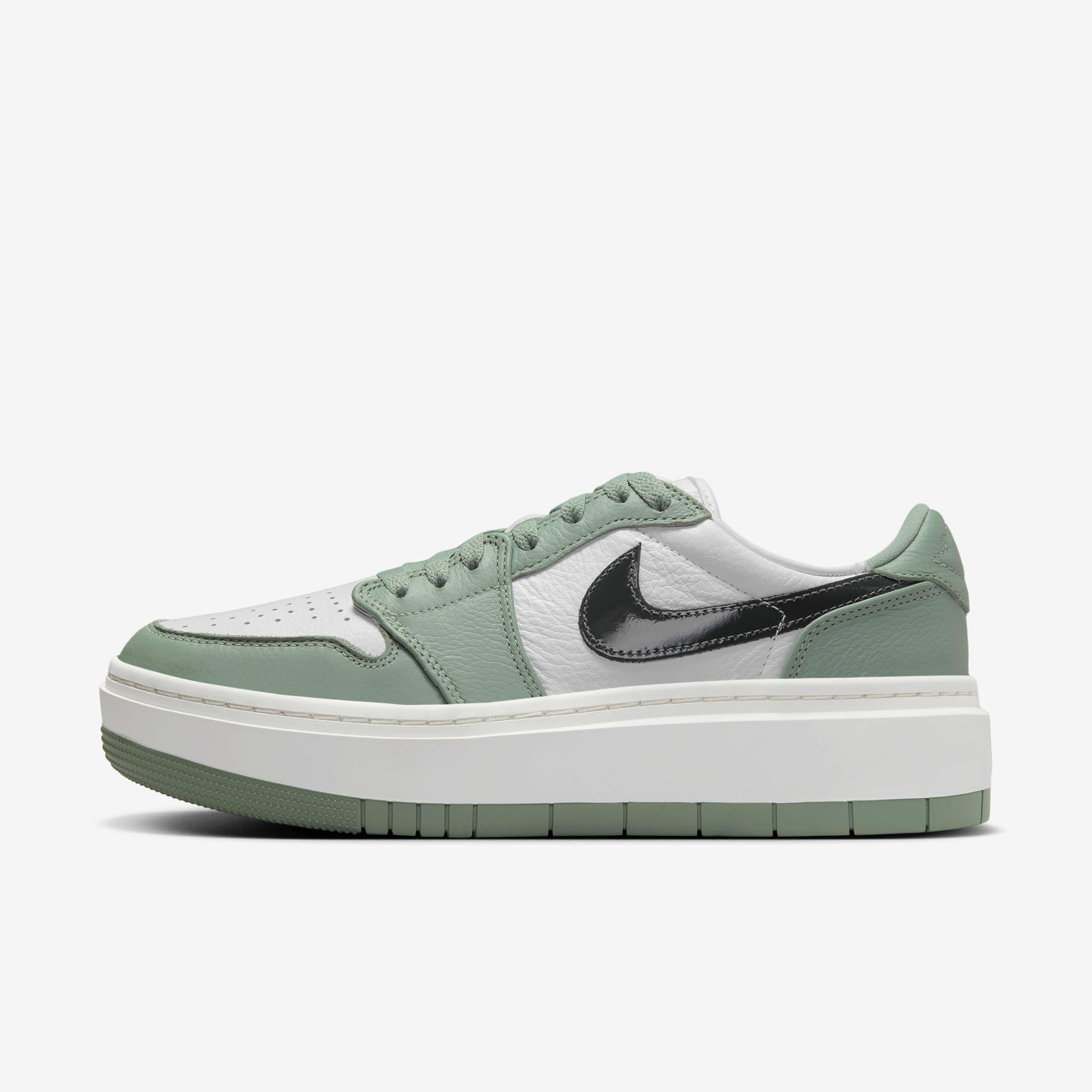 nike jade smoke