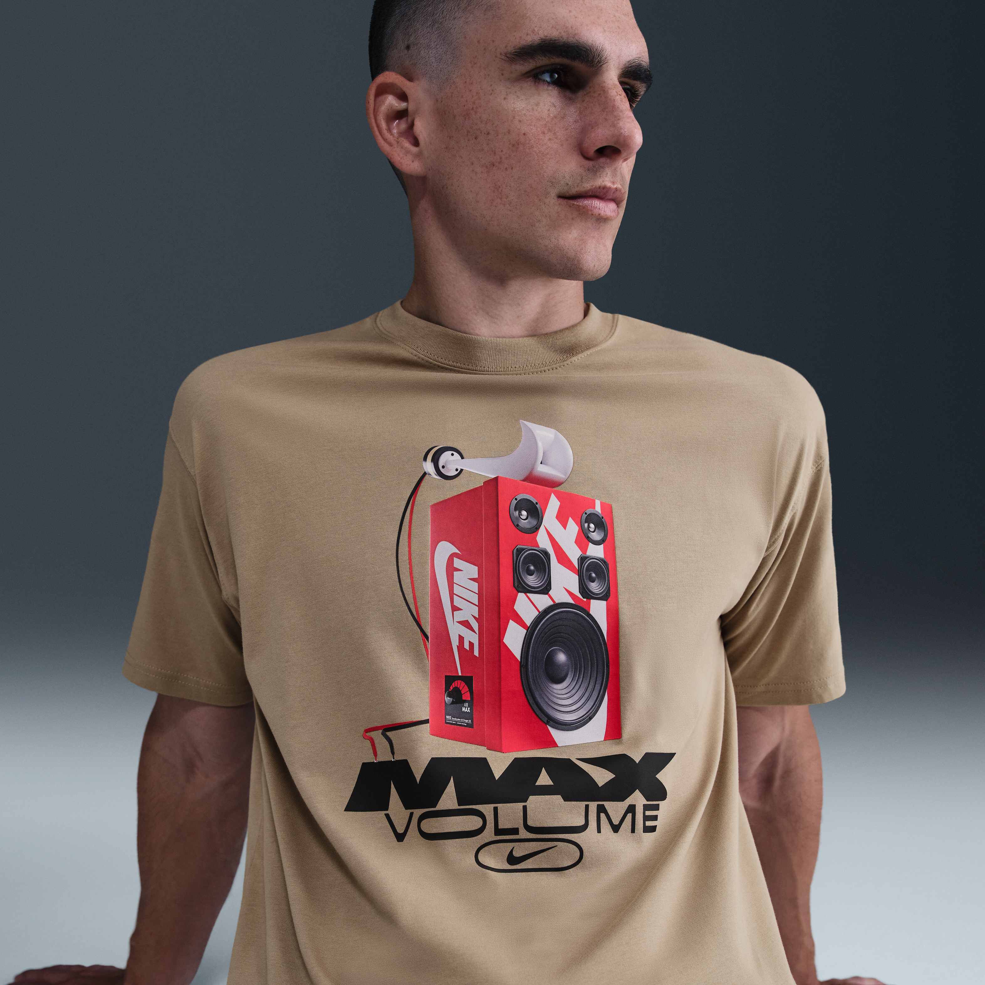 نايكي سبورتسوير image number 2