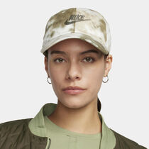 Nike Club