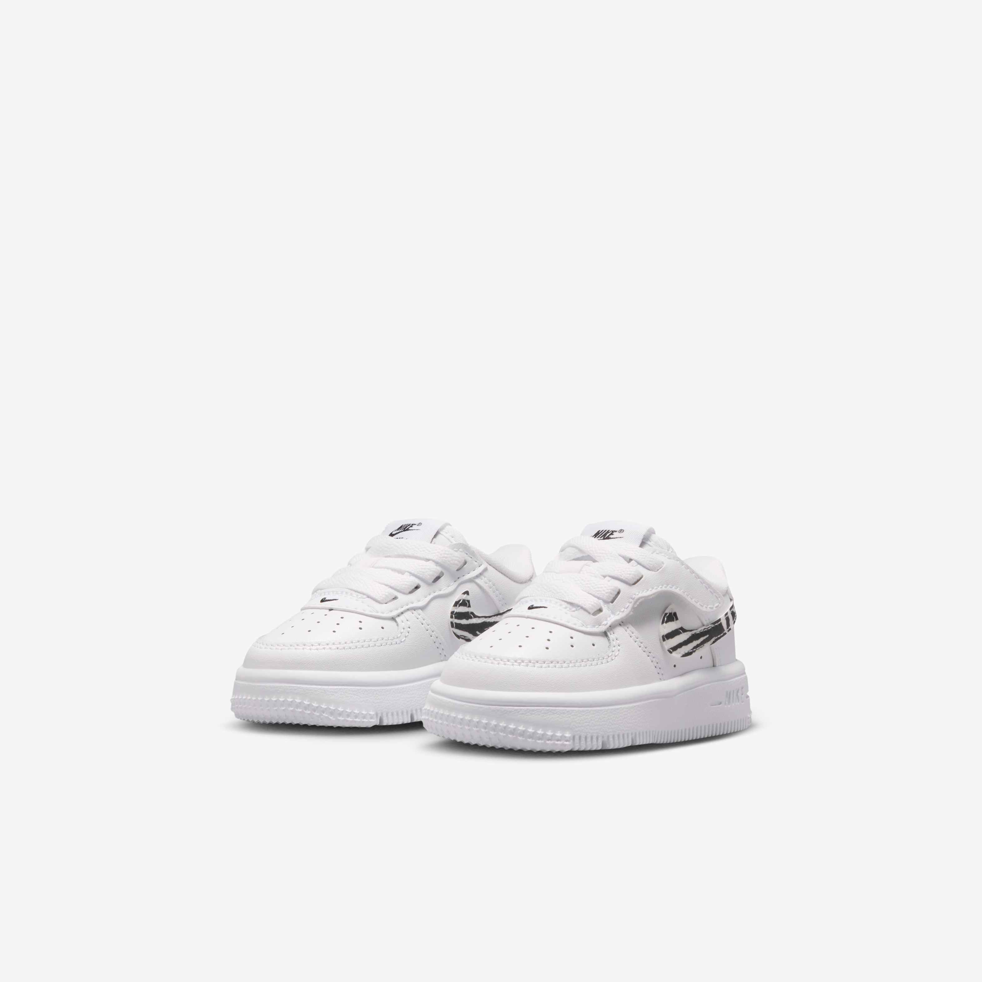 Nike Force 1 Low EasyOn image number 4