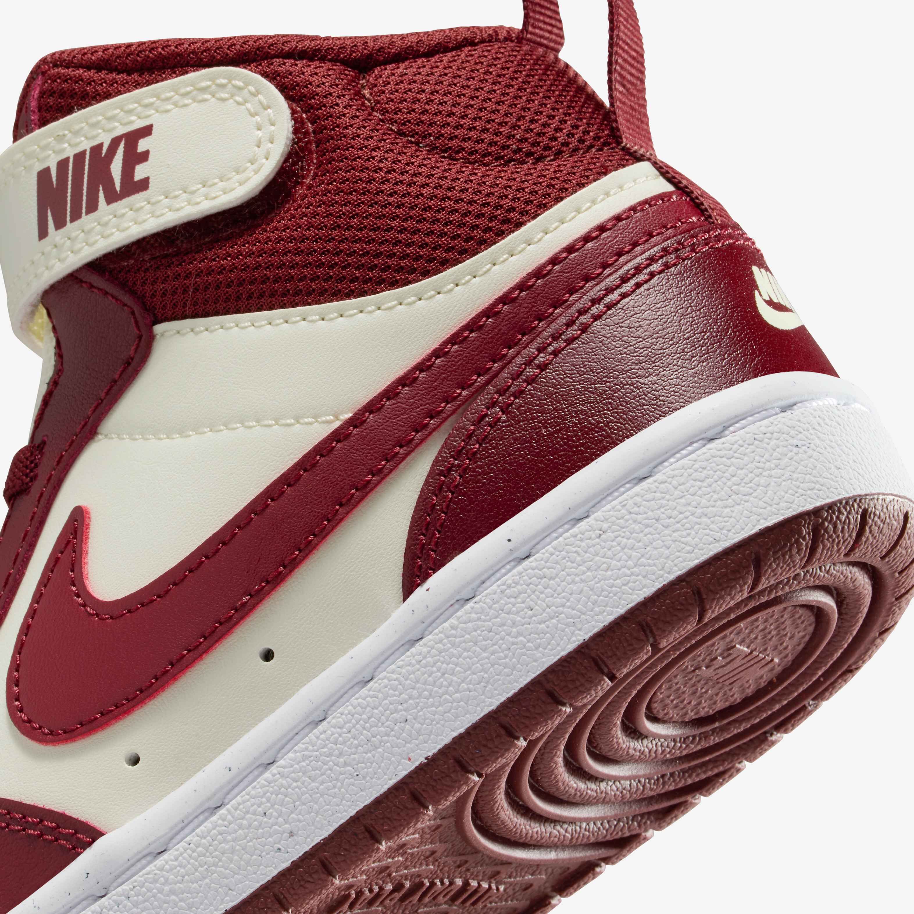 نايكي كورت بورو ميد 2 image number 7