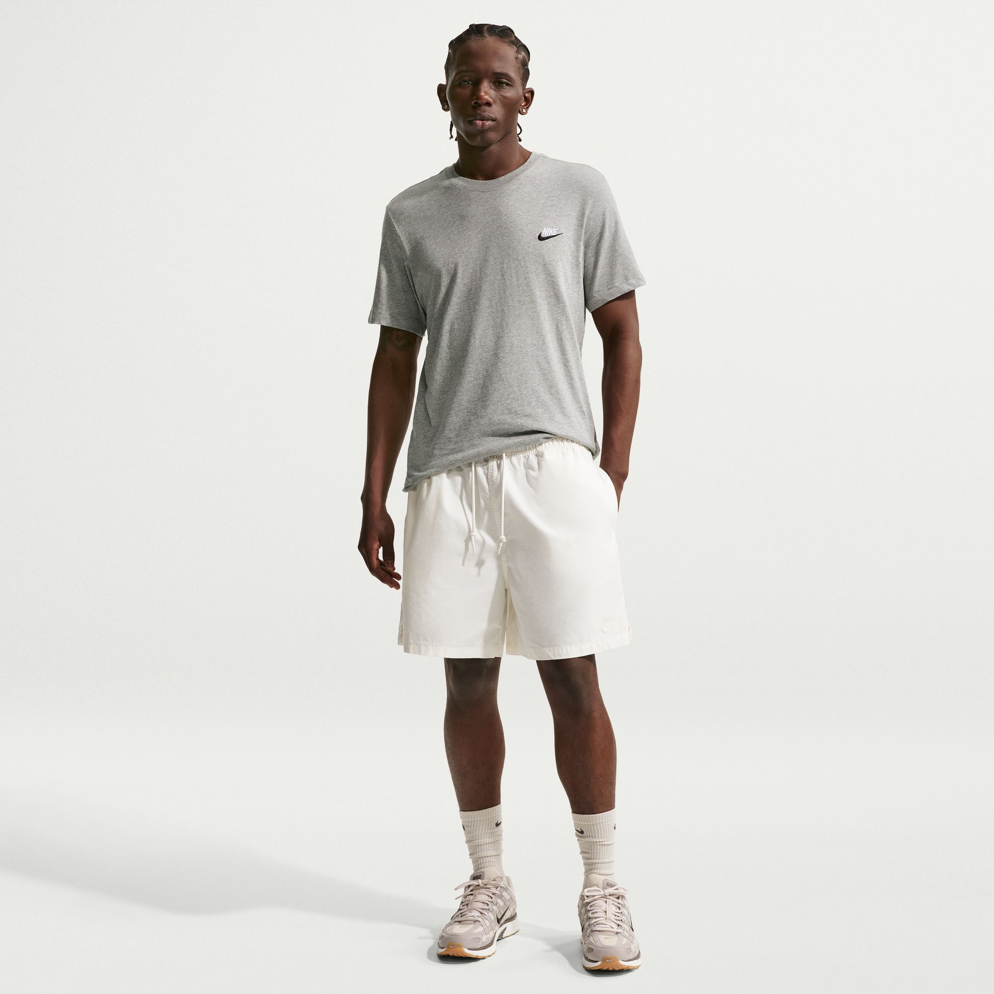 Nike Sportswear Club image number 0
