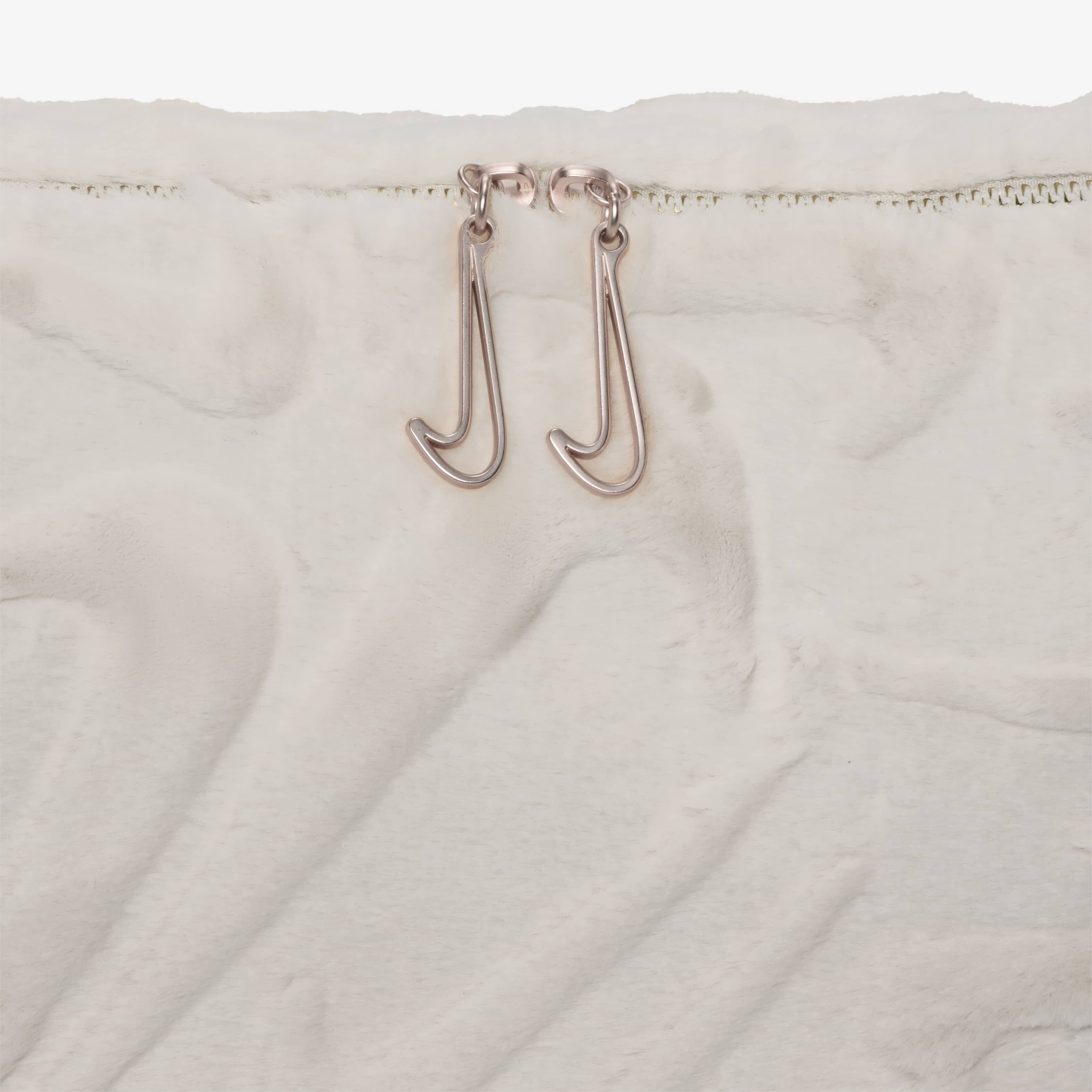 نايكي سبورتسوير image number 4