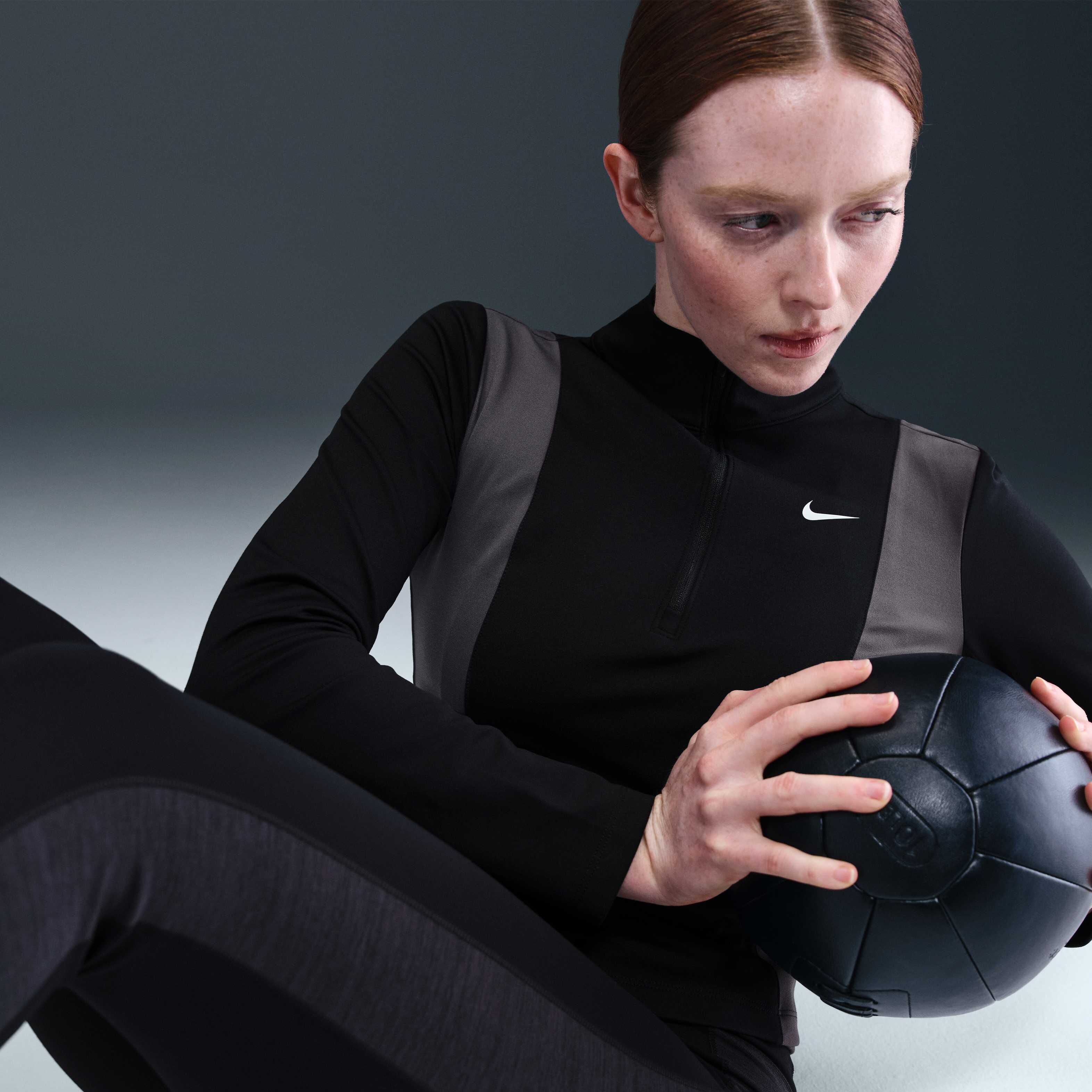 Nike One image number 2