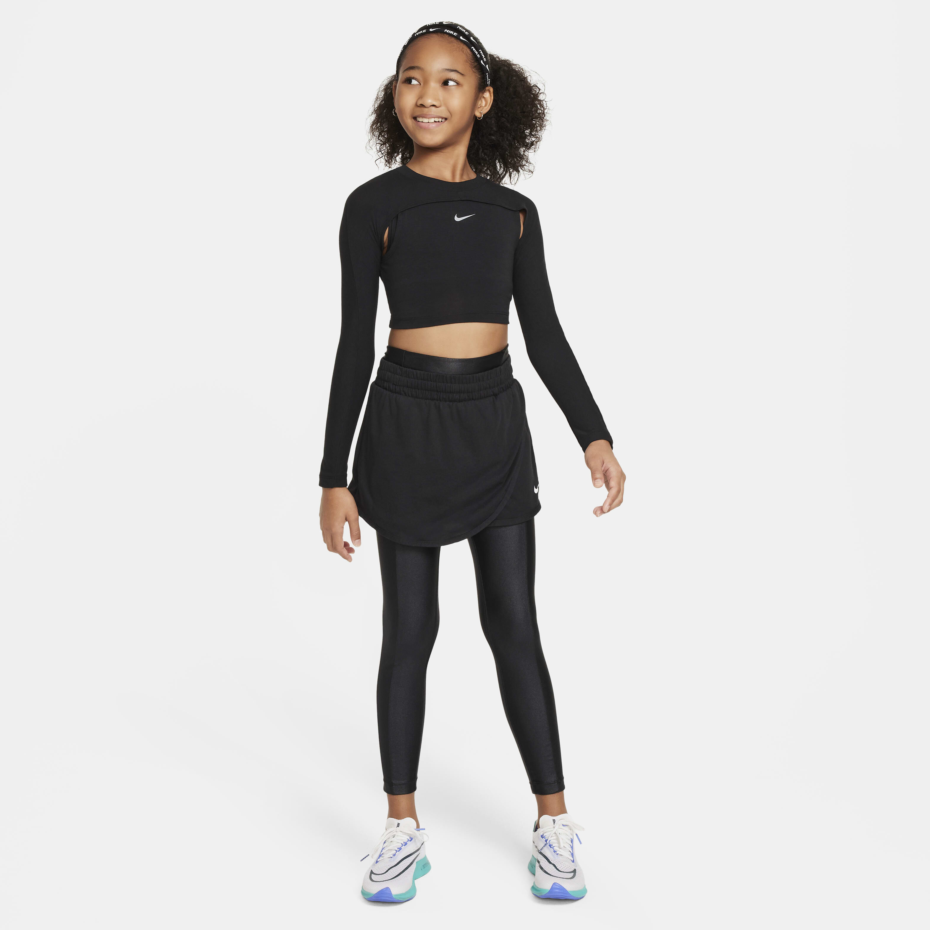 Nike crop top and skirt sales