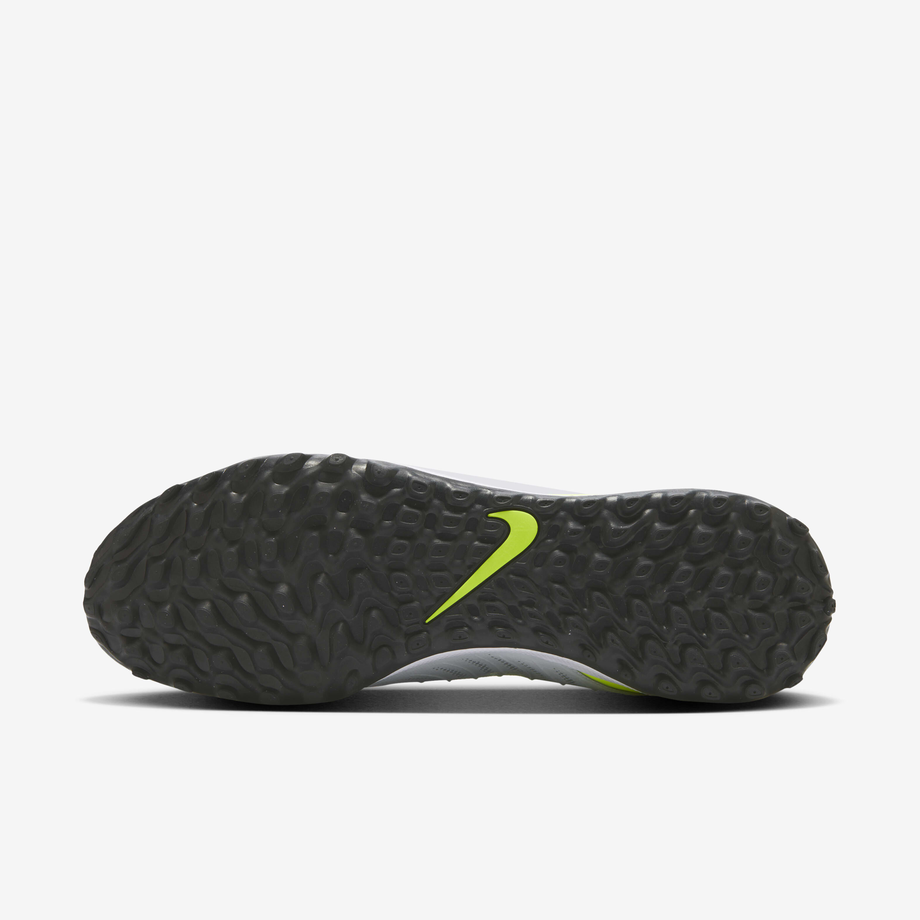 Nike phantom shoes online