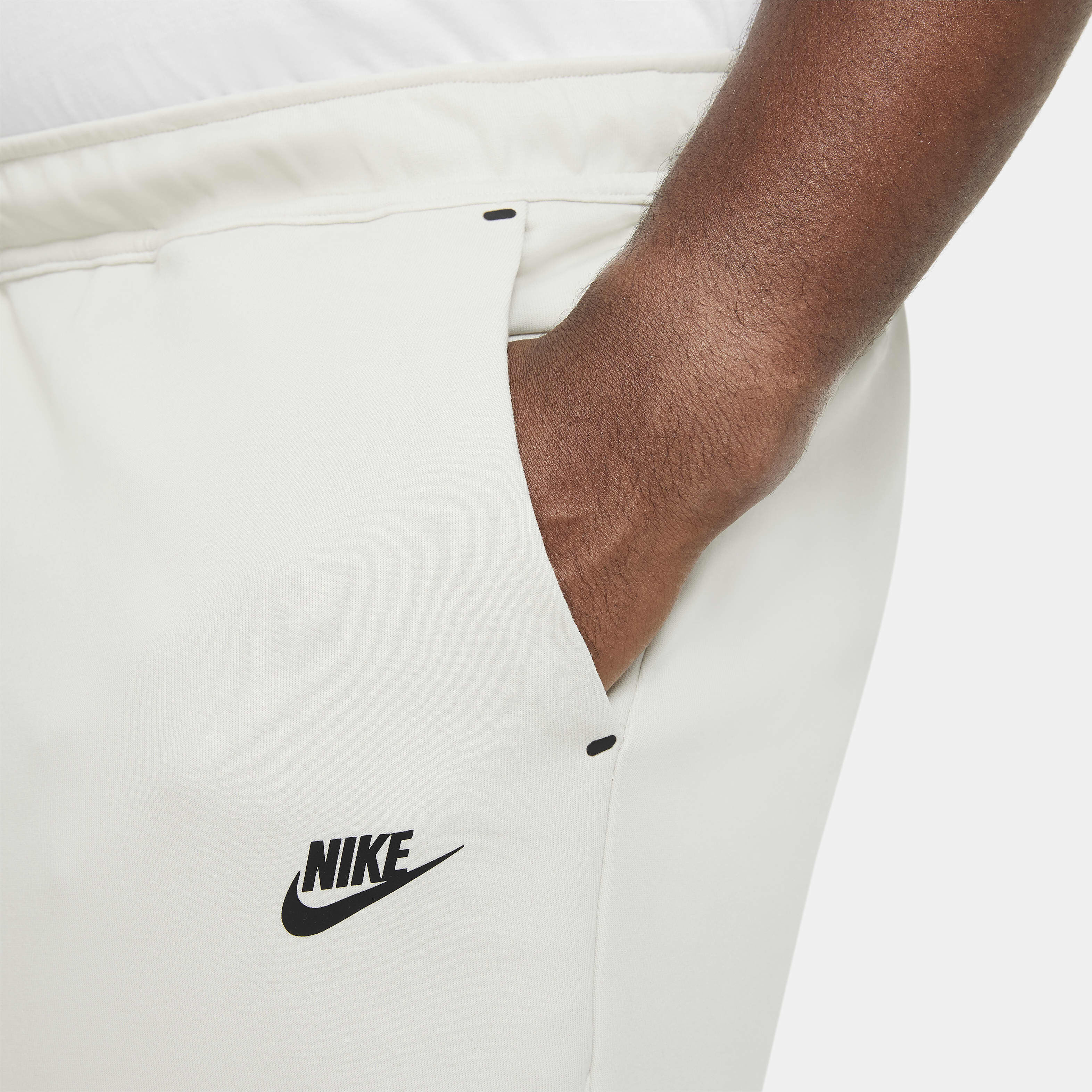 Nike Sportswear Tech Fleece image number 5