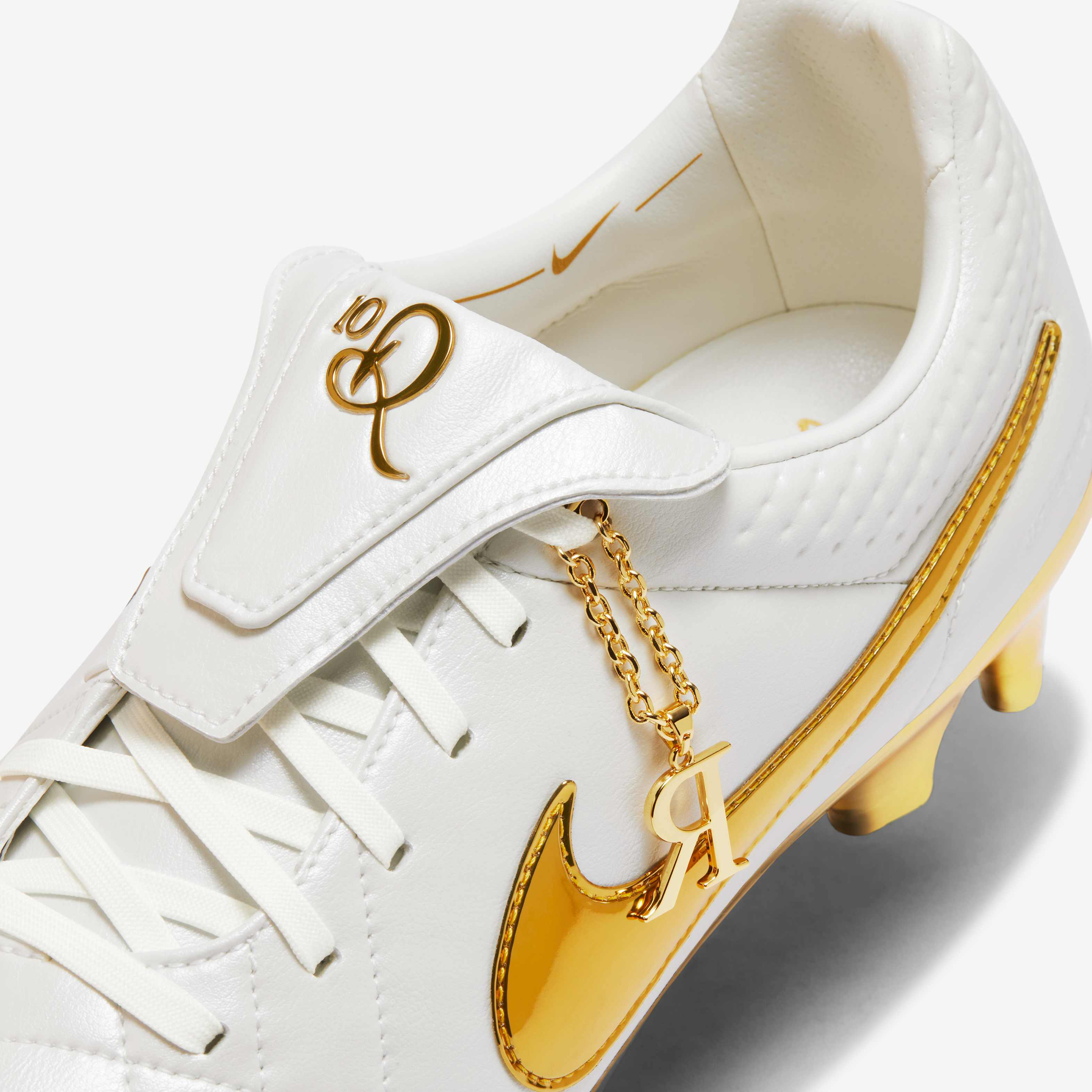 Nike Tiempo Legend SE image number 7