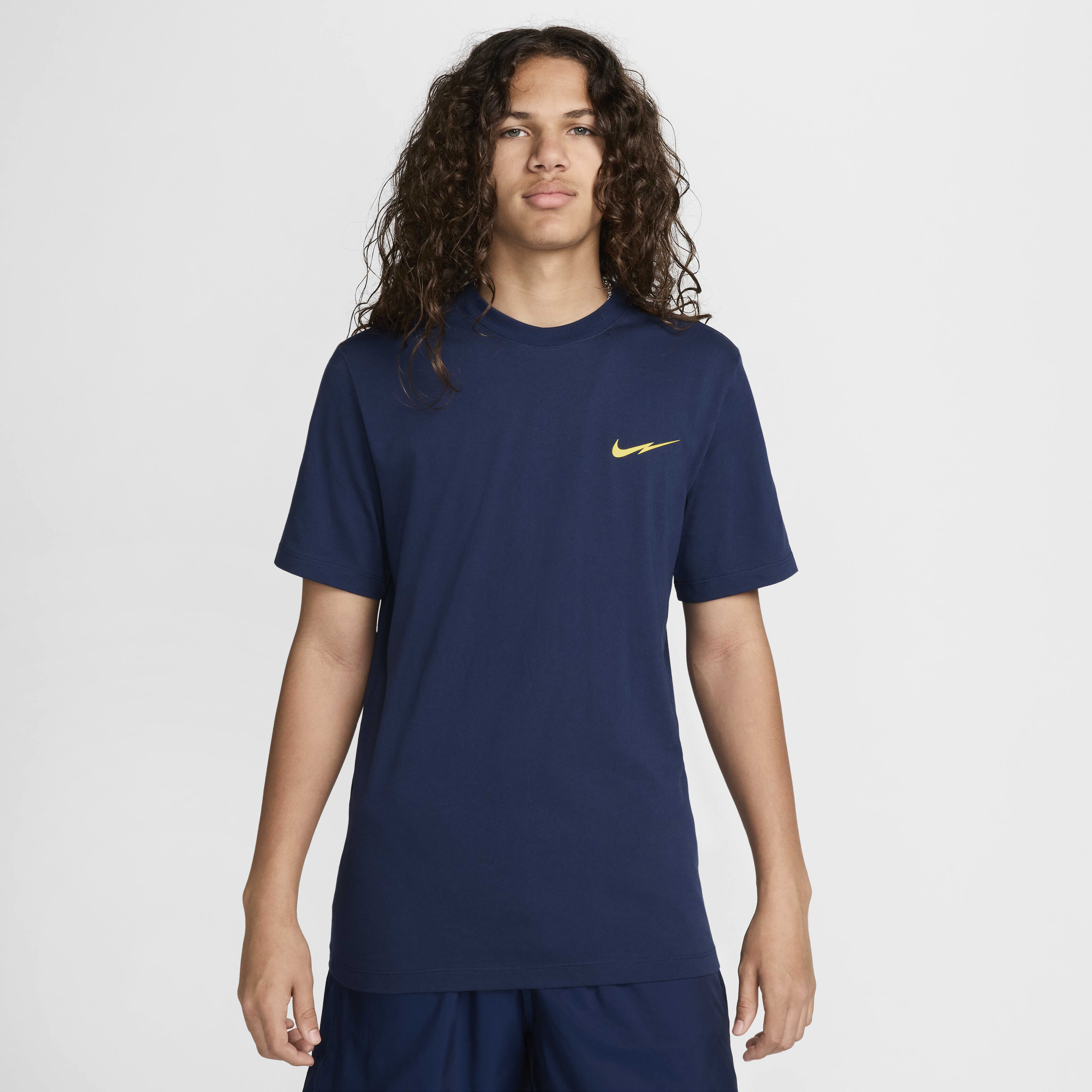 Buy Nike Sportswear Men's T-Shirt - Midnight Navy | Nike