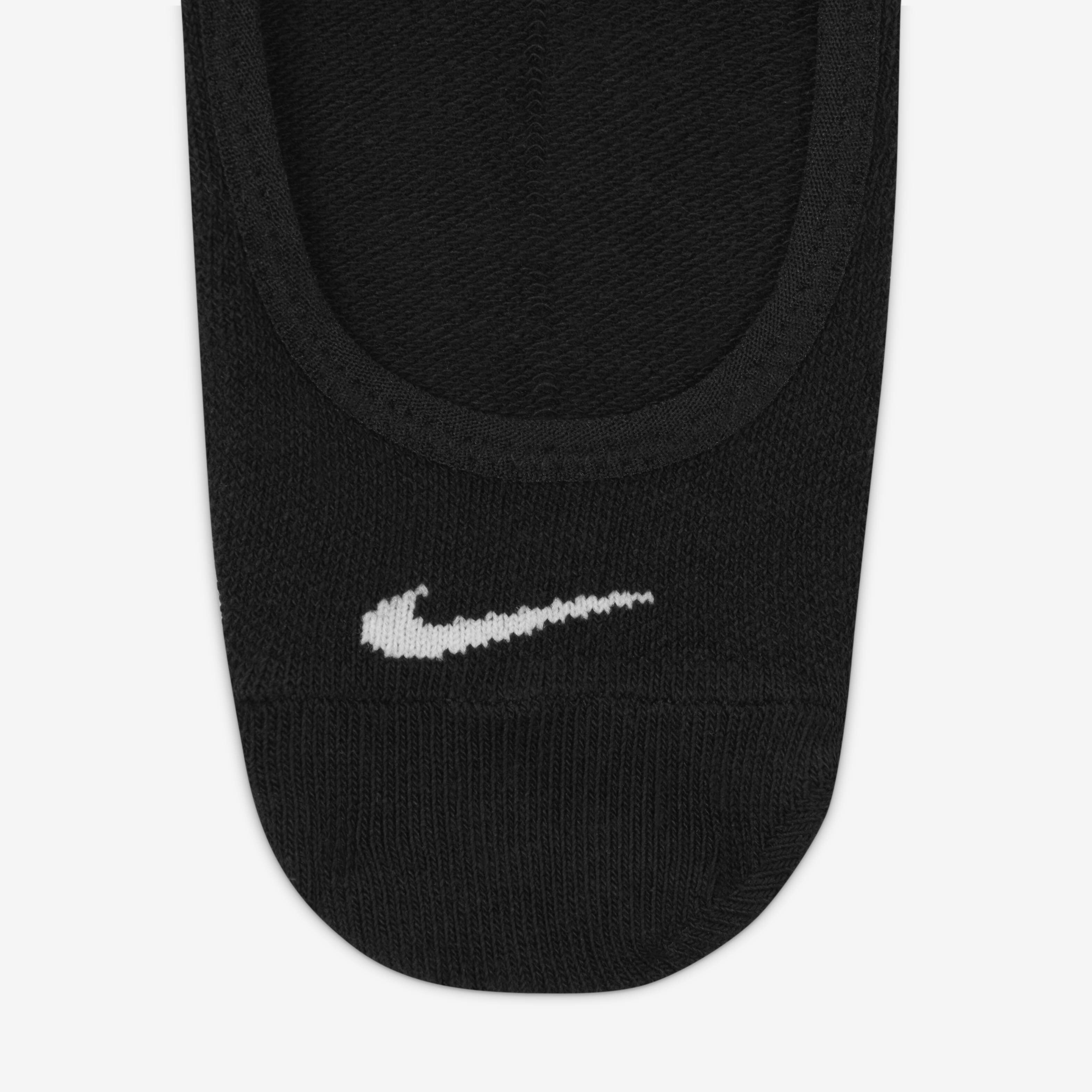 Nike lightweight footie socks hot sale