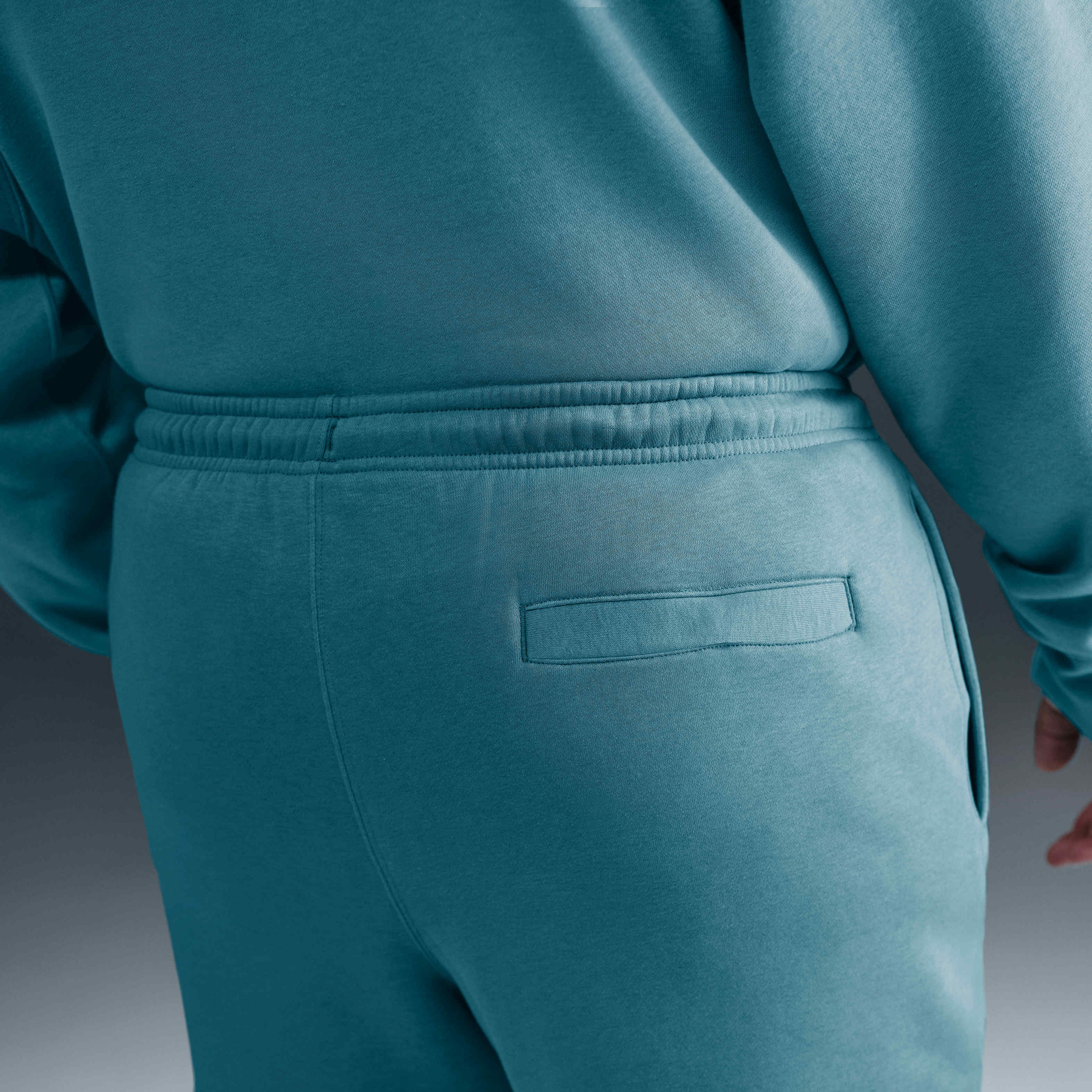 نايكي كلوب image number 7