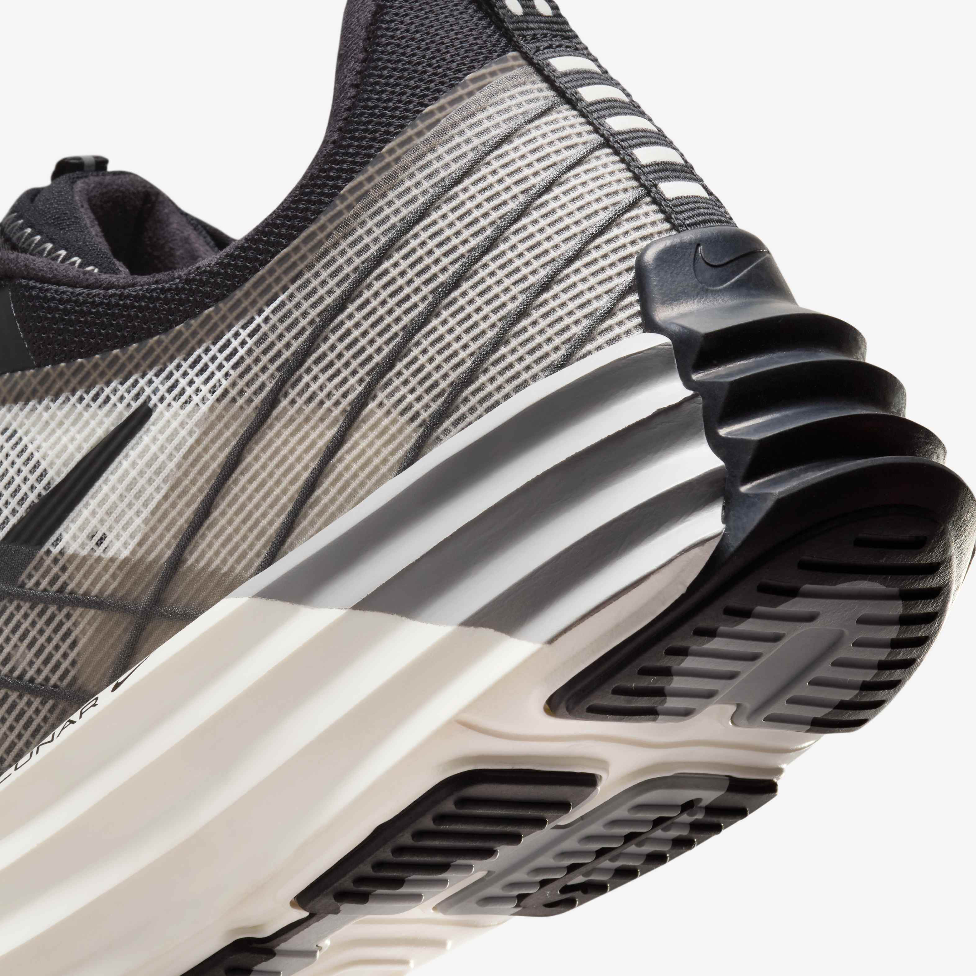 نايكي لونار روم image number 7