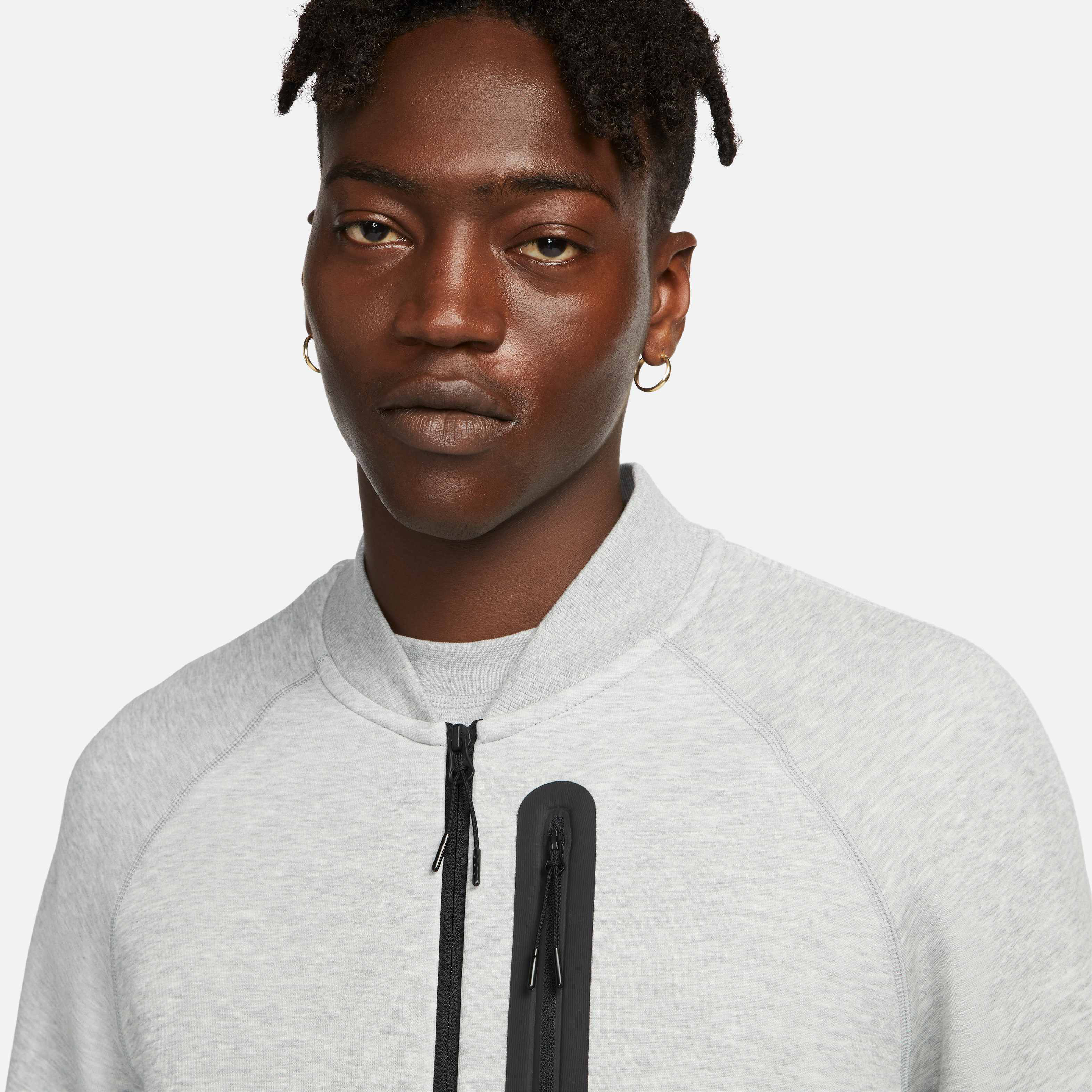 Nike Sportswear Tech Fleece image number 2