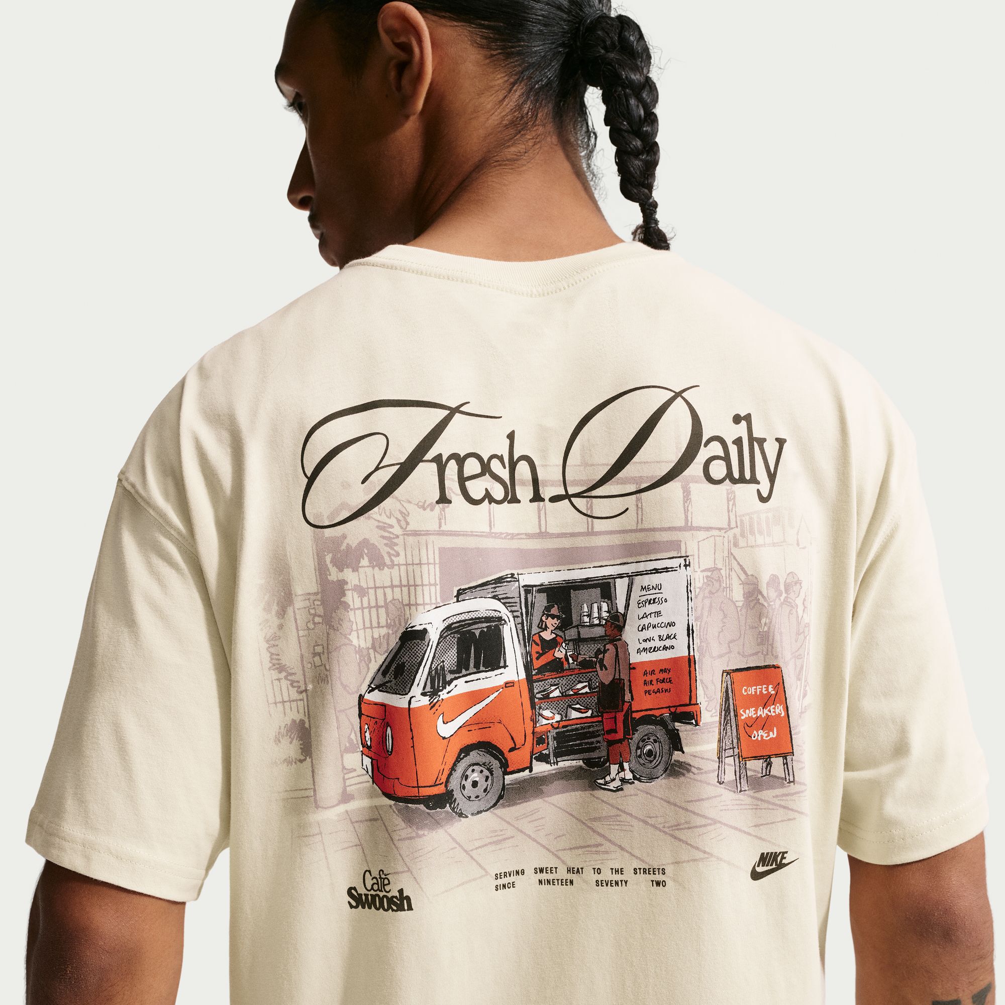 Nike Sportswear image number 2