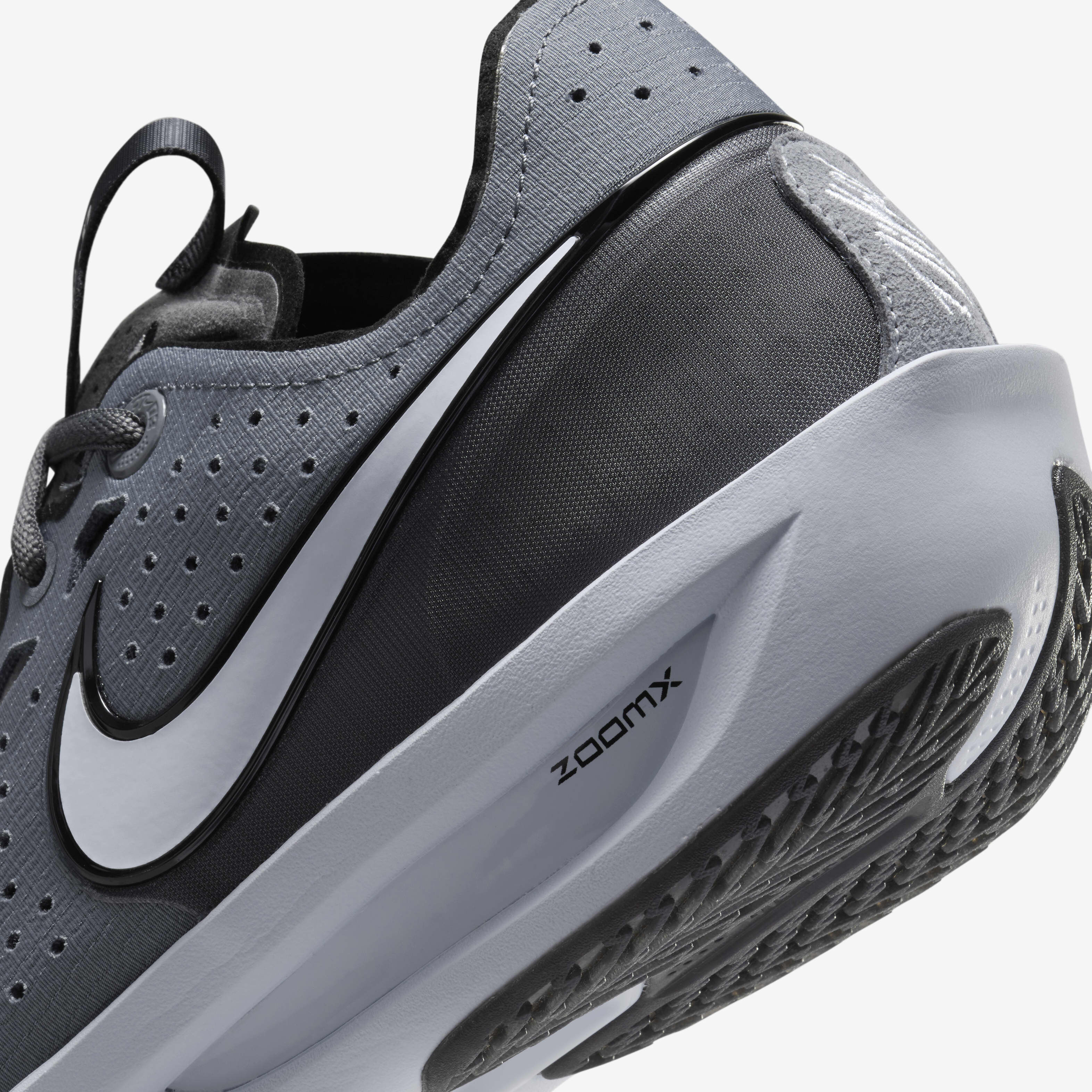 نايكي جي تي كت 3 image number 7