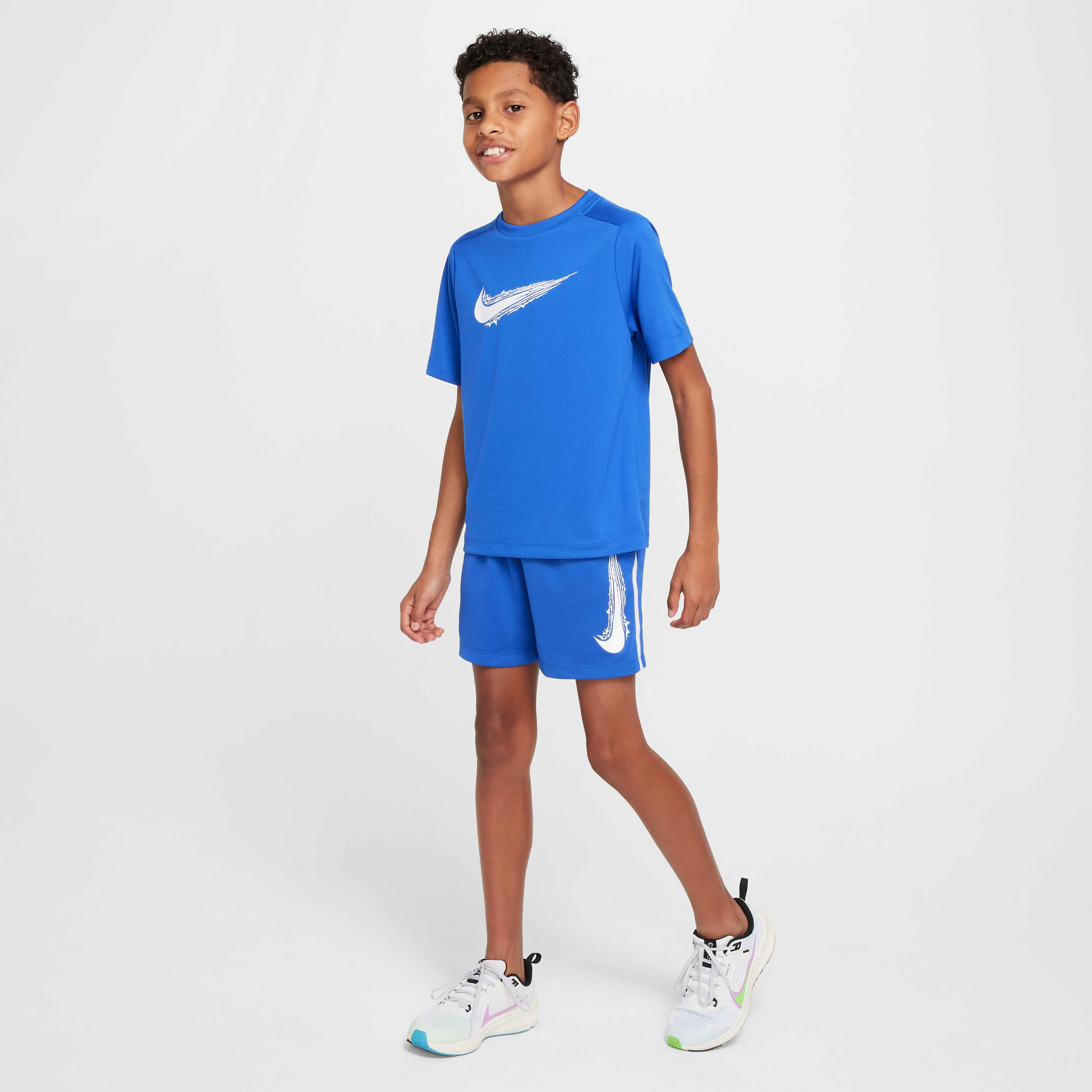 نايكي مالتي image number 4