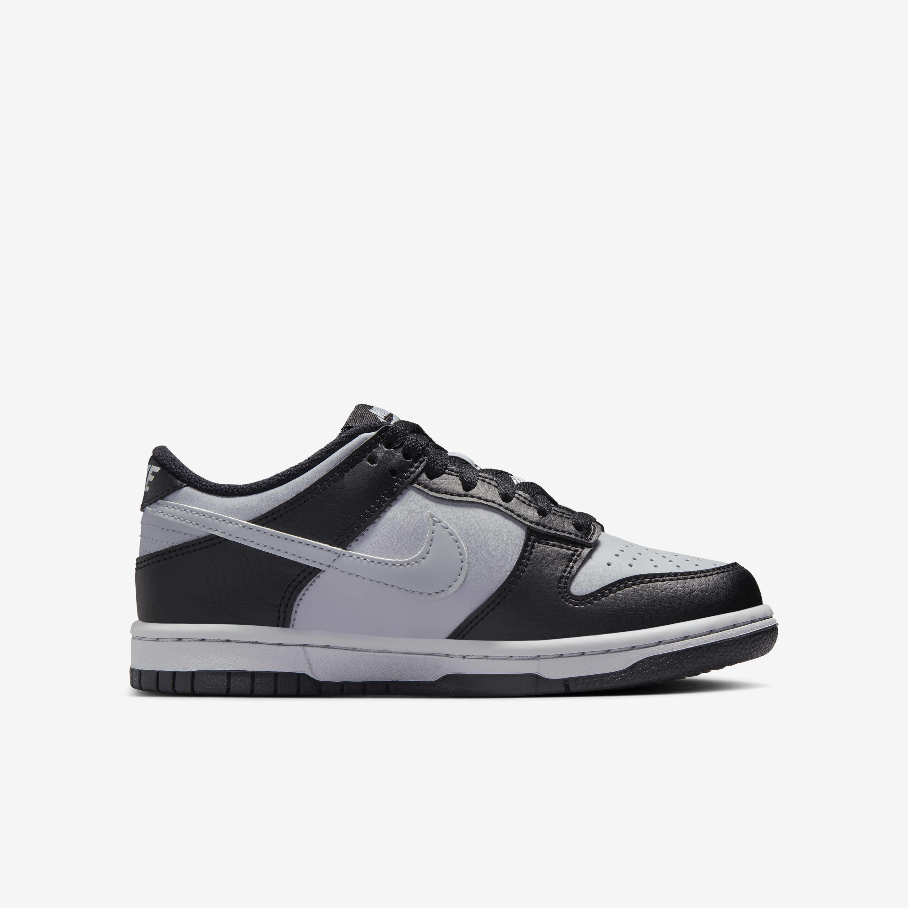 Nike Dunk Low image number 2