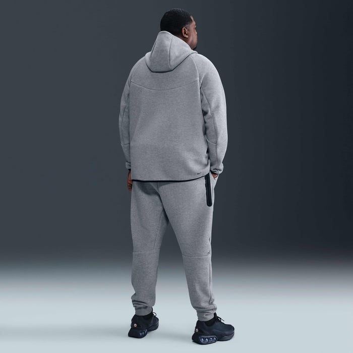 Nike Tech image number 11 Nike Tech image number 11