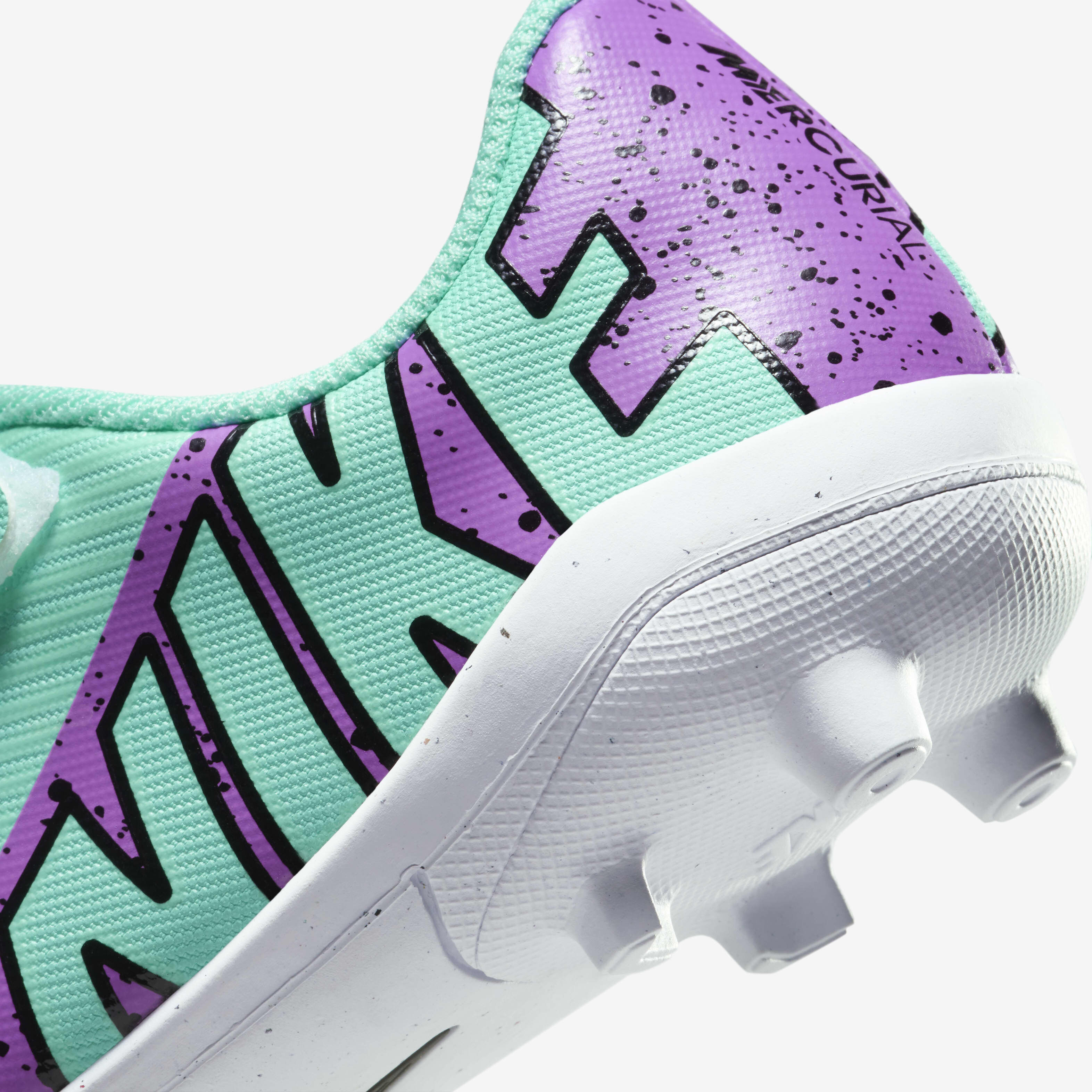 Nike Jr. Mercurial Vapor 15 Club image number 8