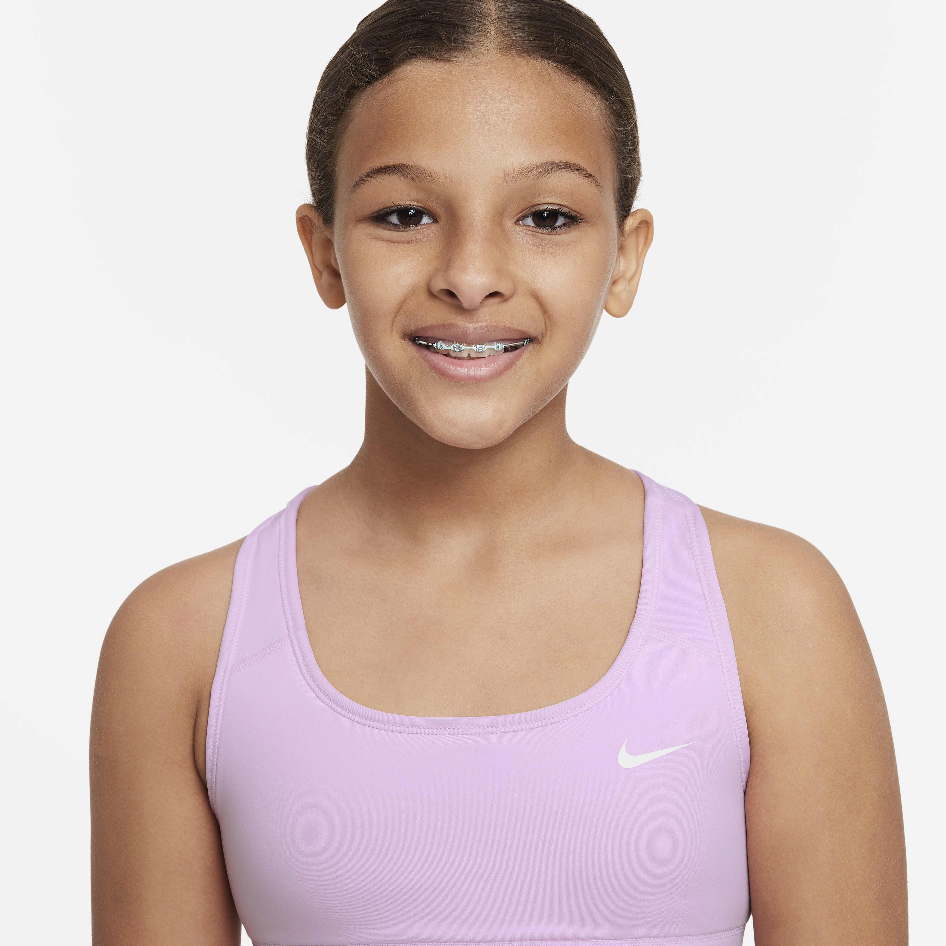 نايكي سووش image number 5