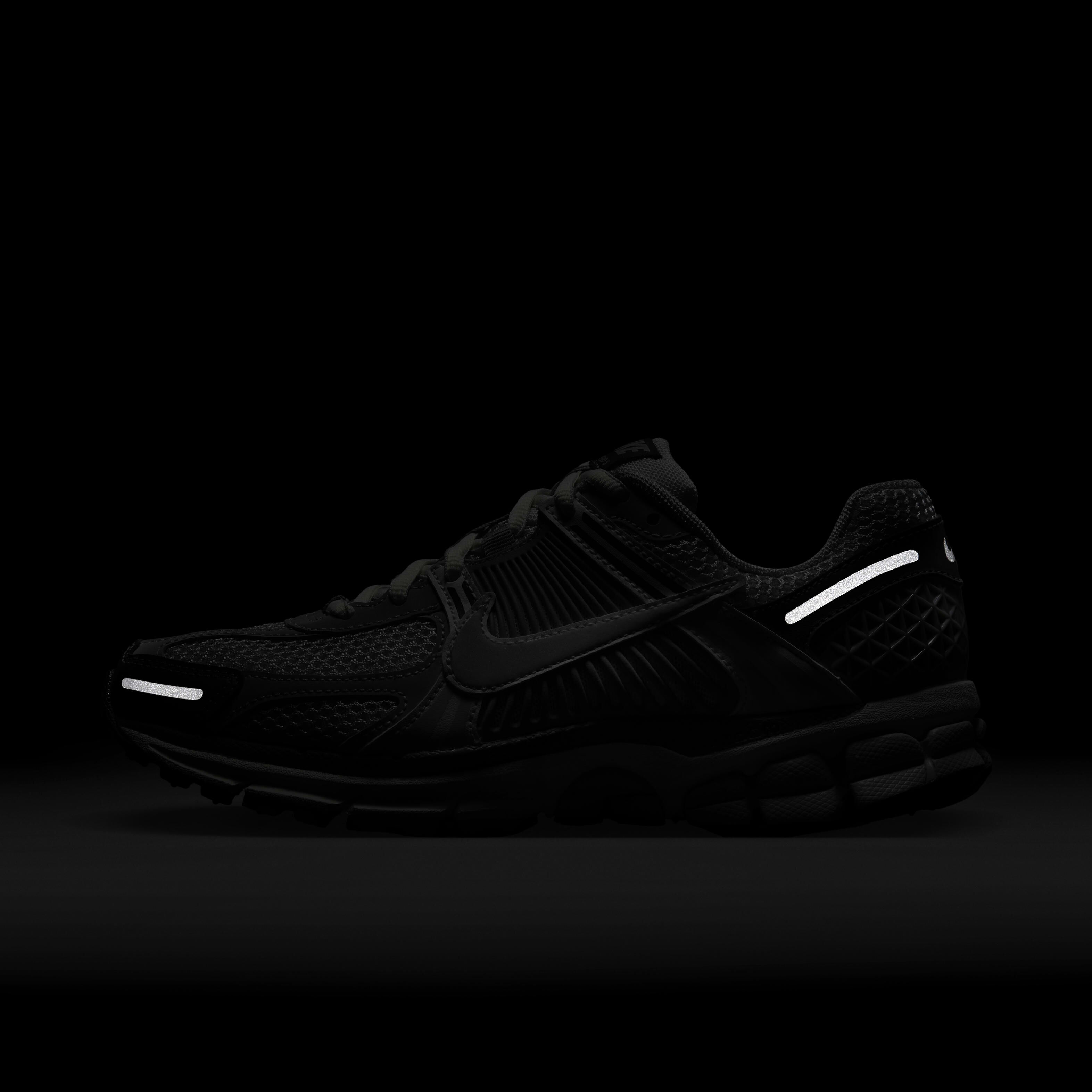 Nike Zoom Vomero 5 image number 10