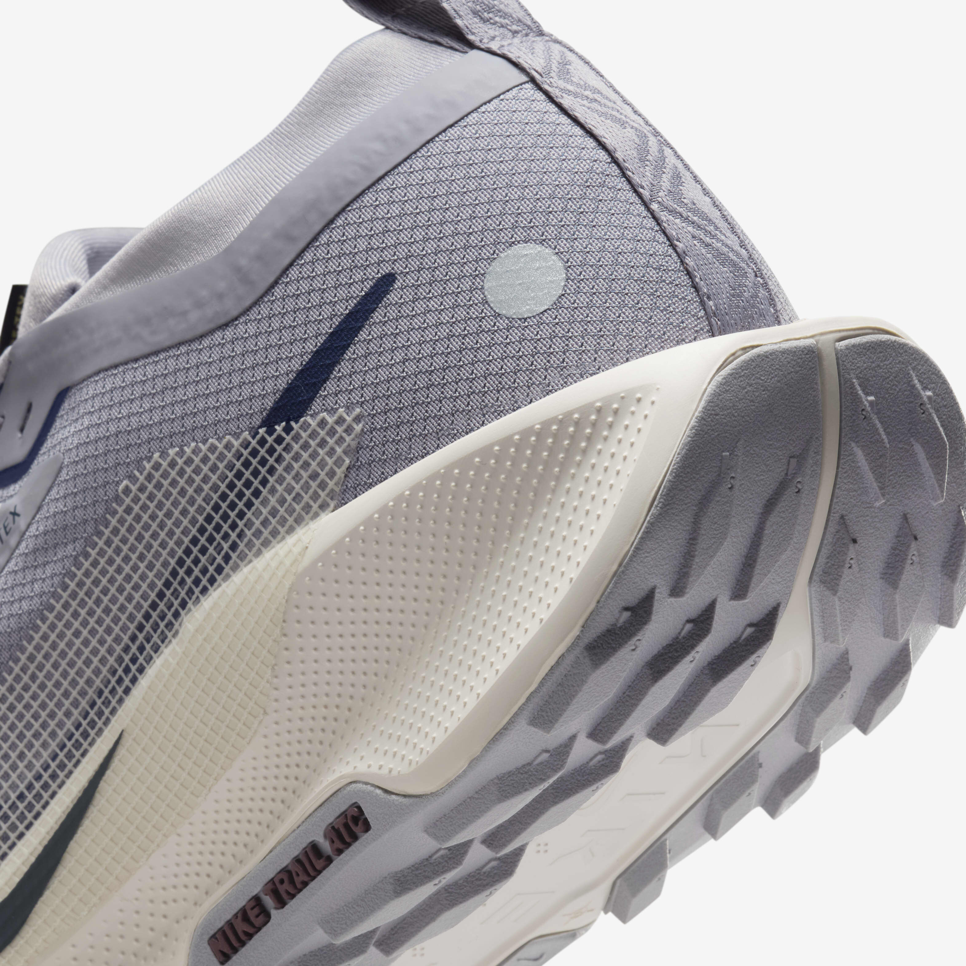 نايكي بيجاسوس تريل 5 جور-تكس image number 7