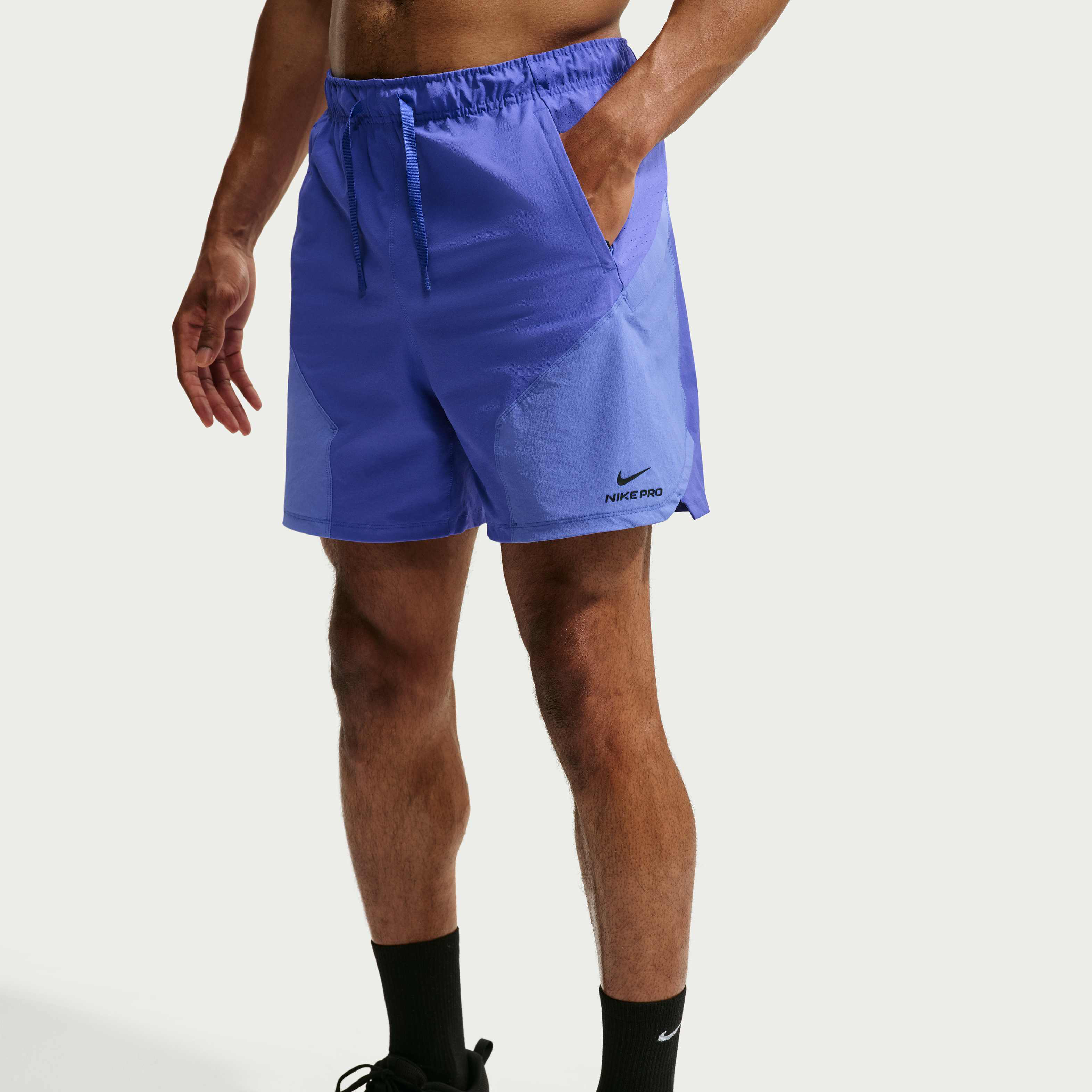 نايكي برو ترينينج image number 1