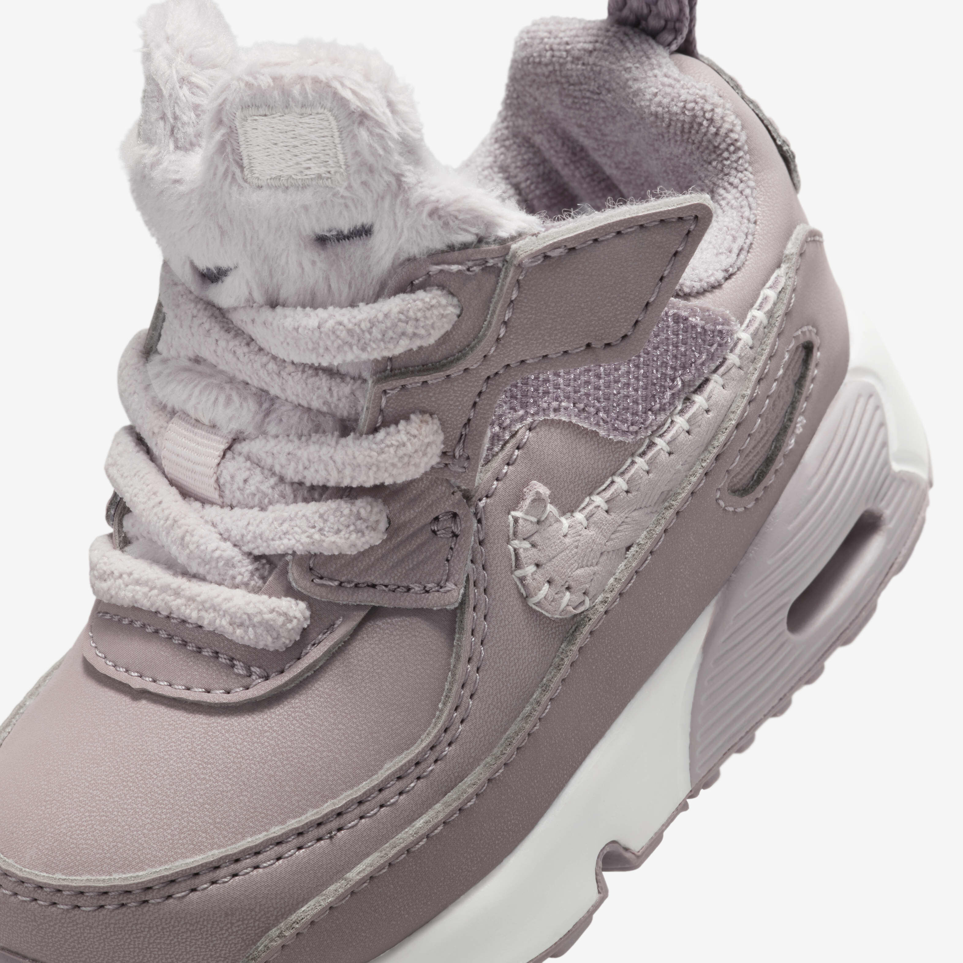Buy Nike Air Max 90 EasyOn Baby Toddler Shoes Light Violet Ore Pale Ivory Summit White Platinum Violet Nike Kuwait Official