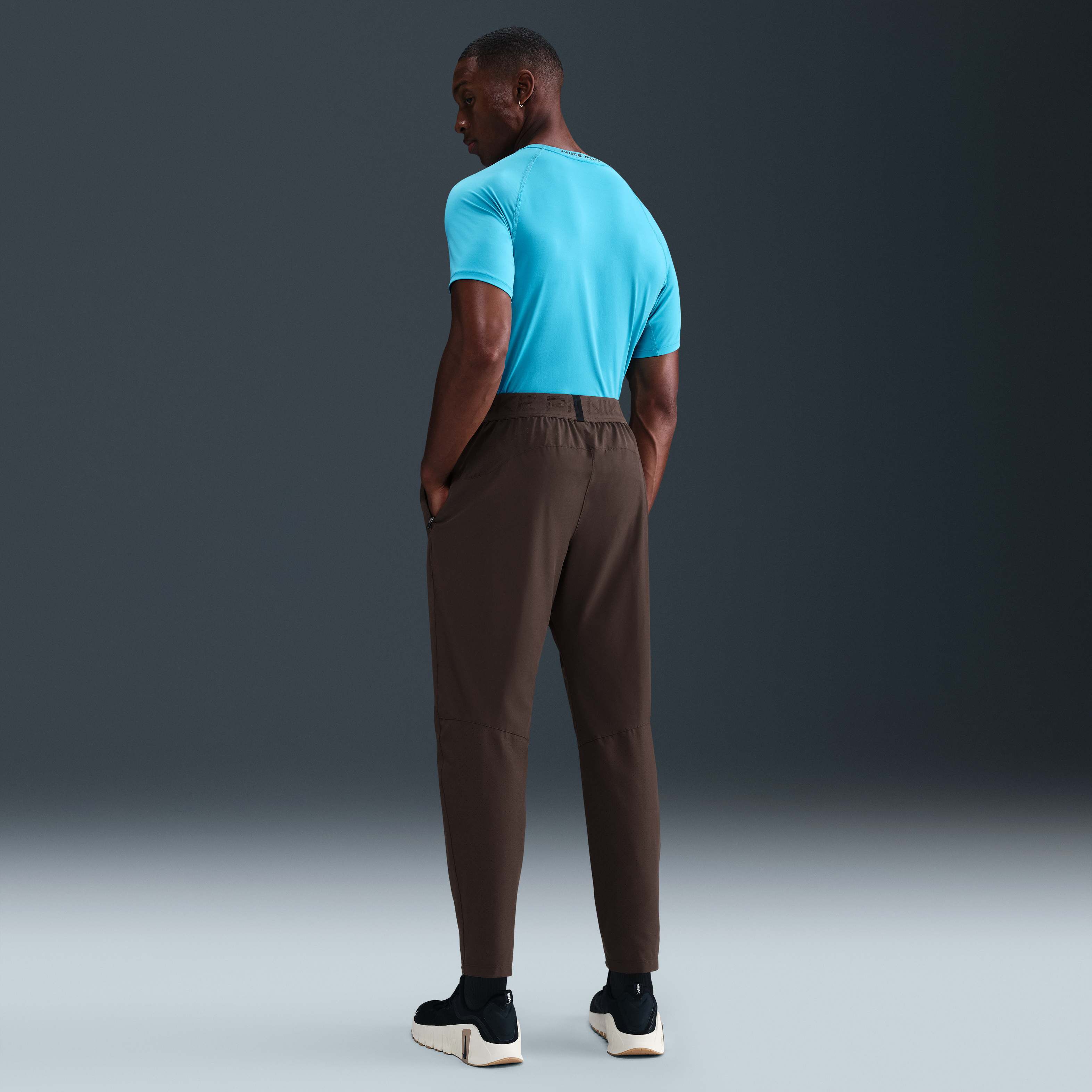 Nike Pro Training image number 3