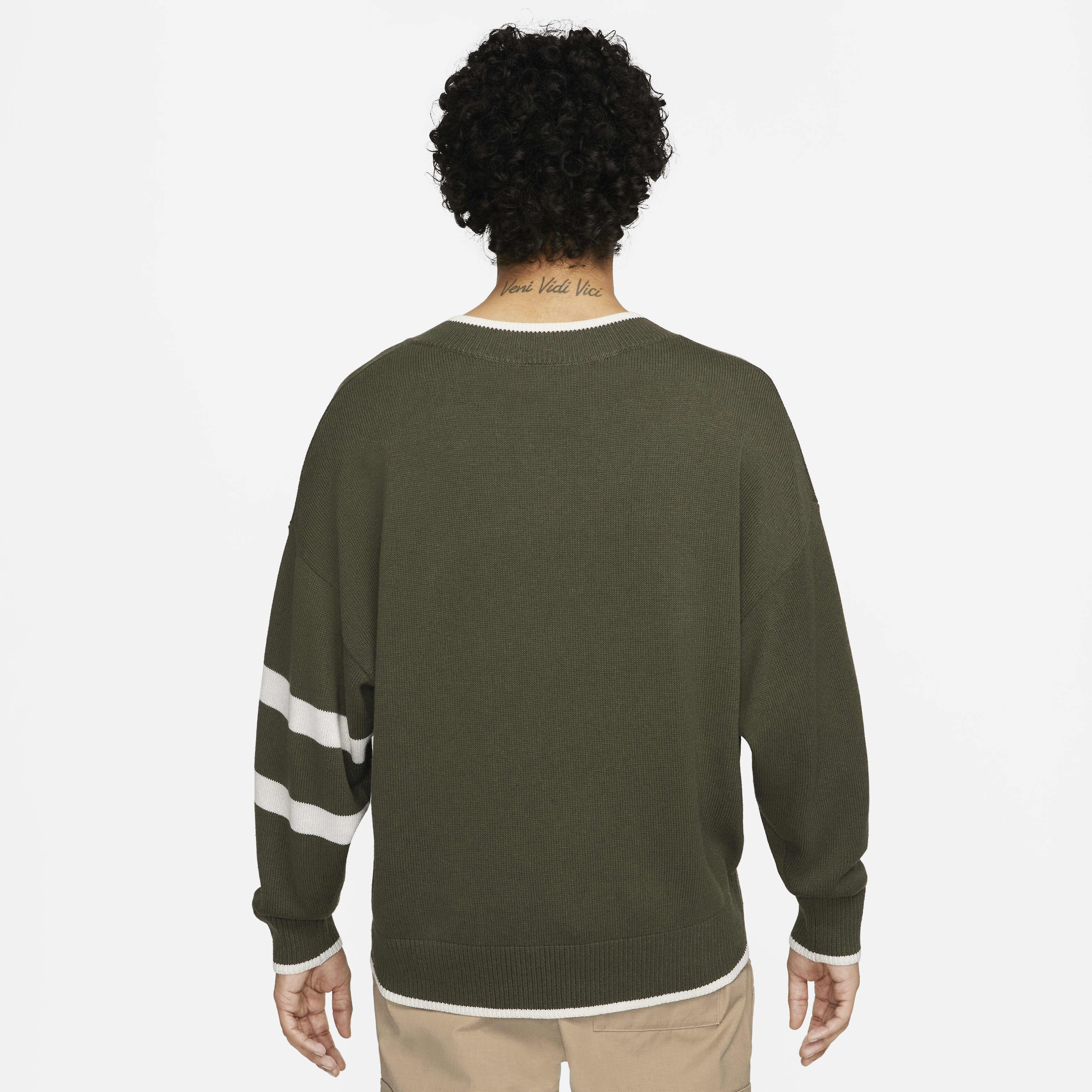 نايكي سبورتسوير تريند image number 1