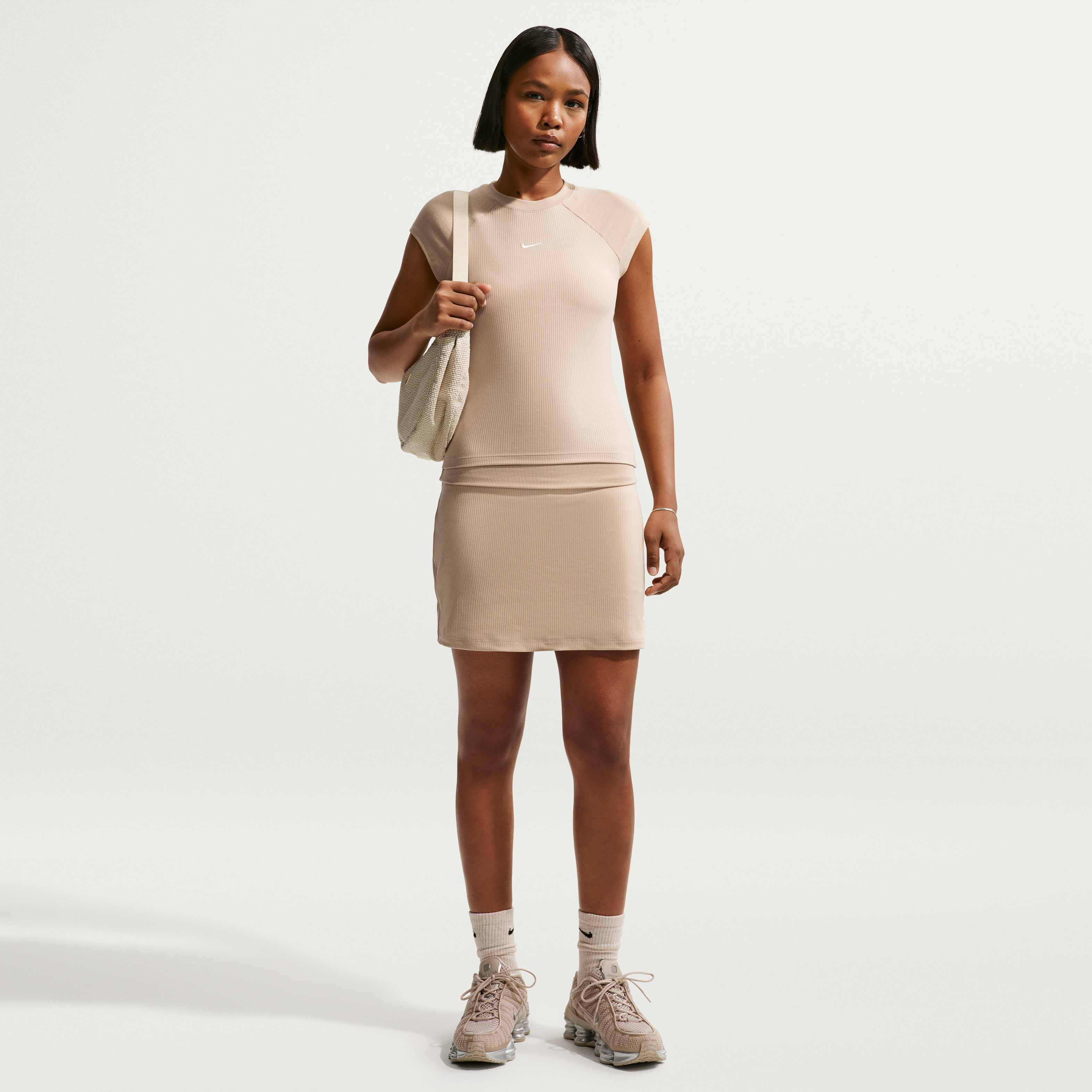 نايكي سبورتسوير تشيل نت image number 3