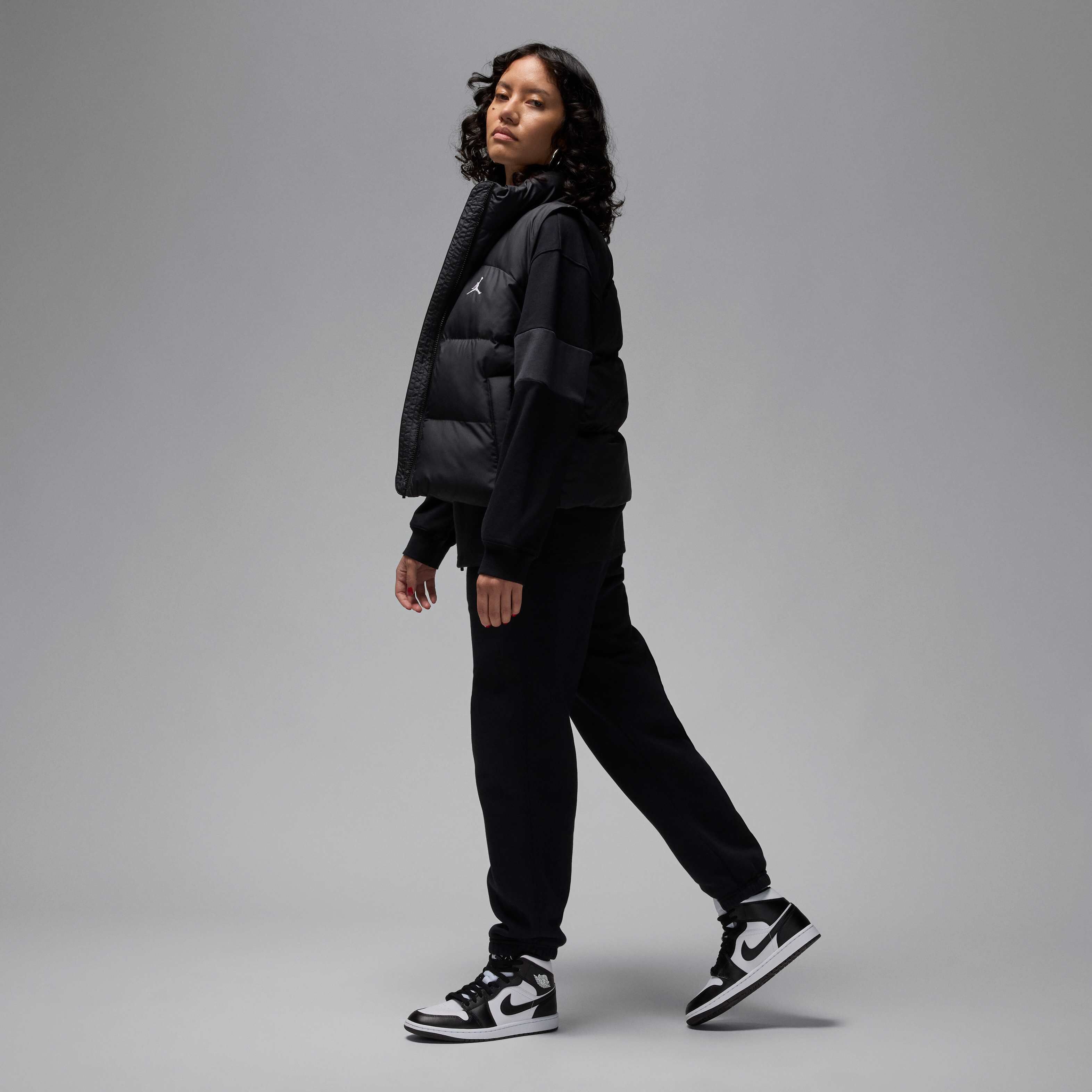 Air Jordan 1 Mid image number 8