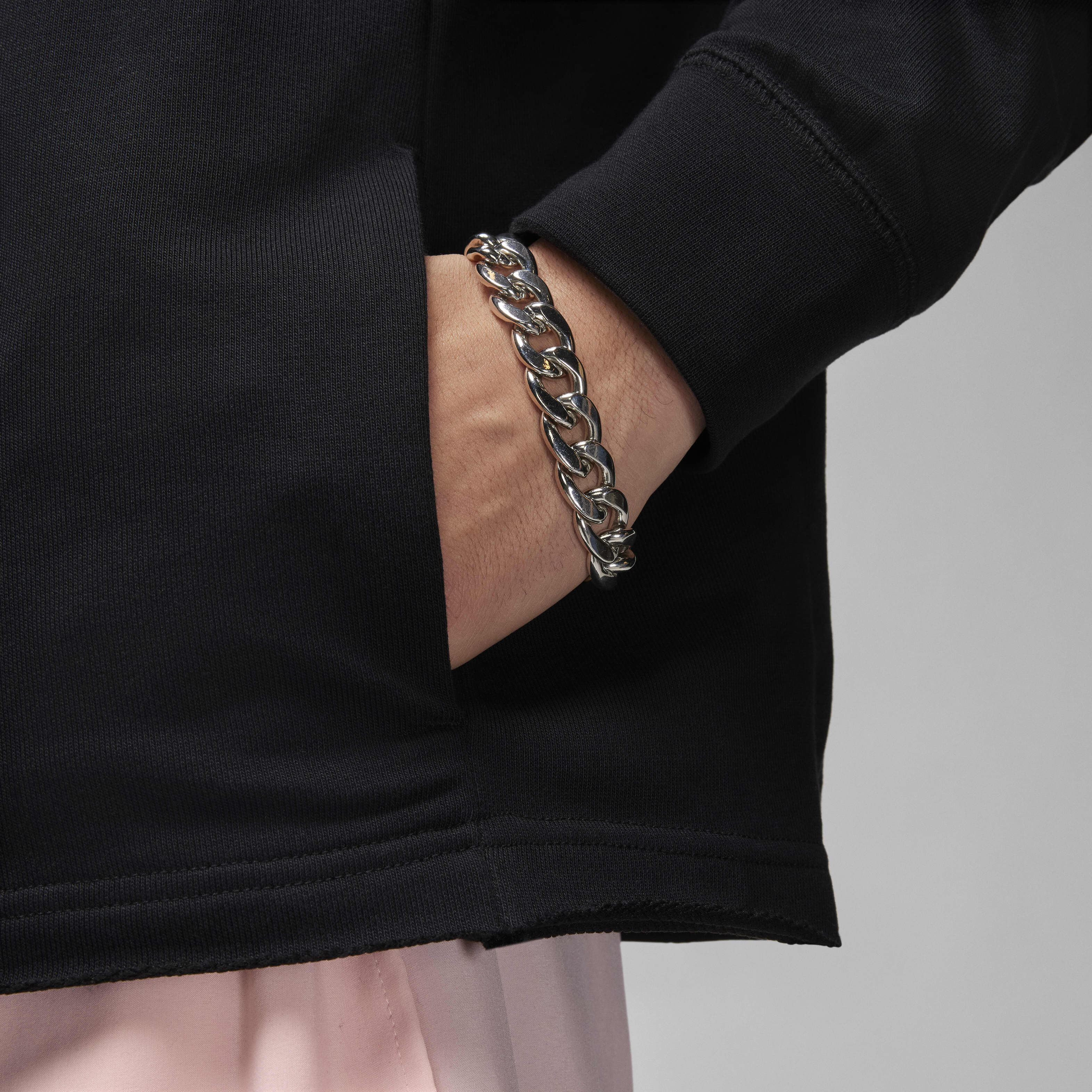 جوردن دراي-فت سبورت image number 2